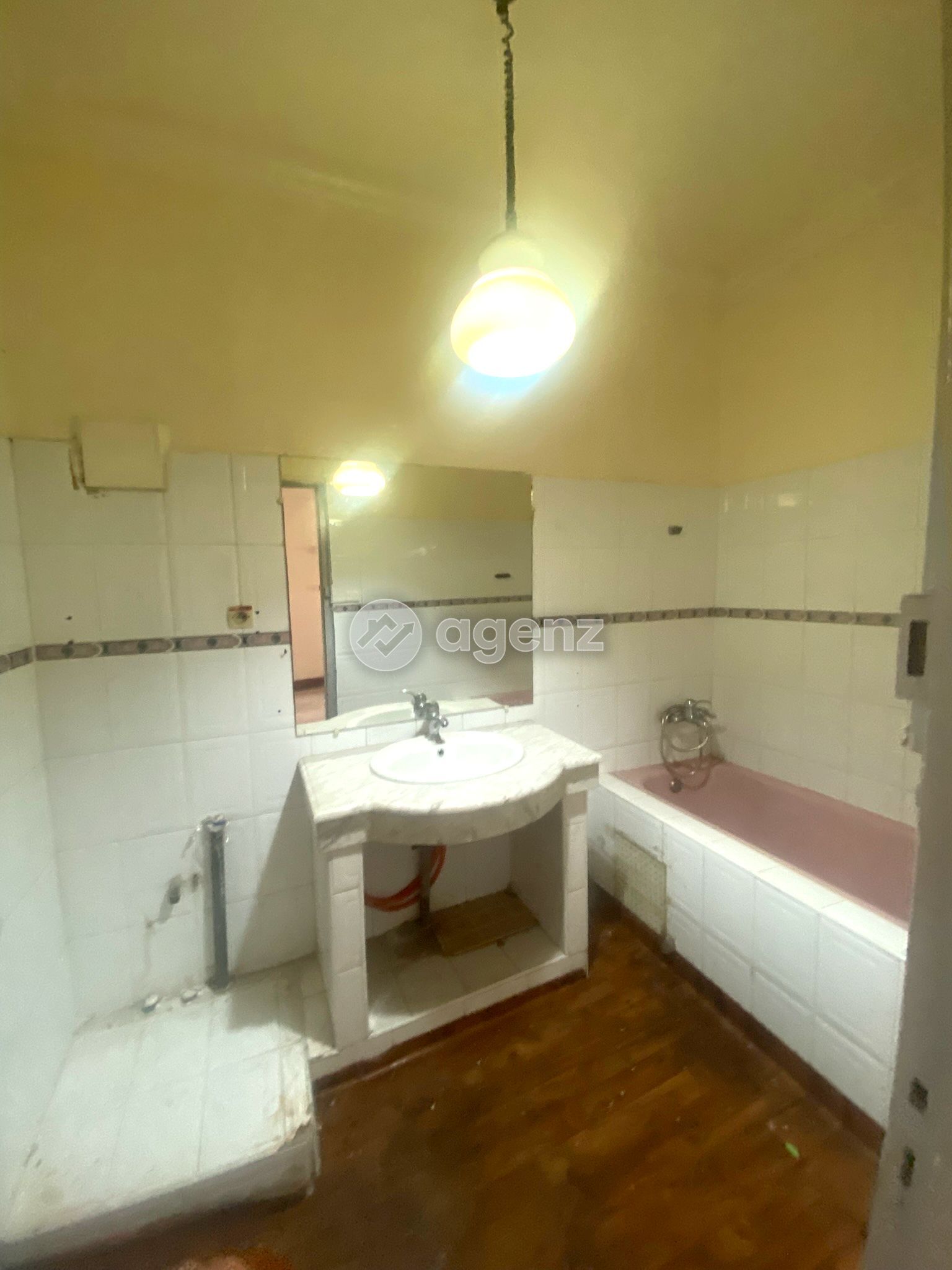 Appartement à louer à Belvédère — 5