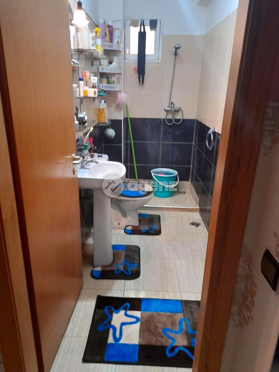 VIVEZ DANS UN APPARTEMENT SPACIEUX ET BIEN EXPOSÉ — 5