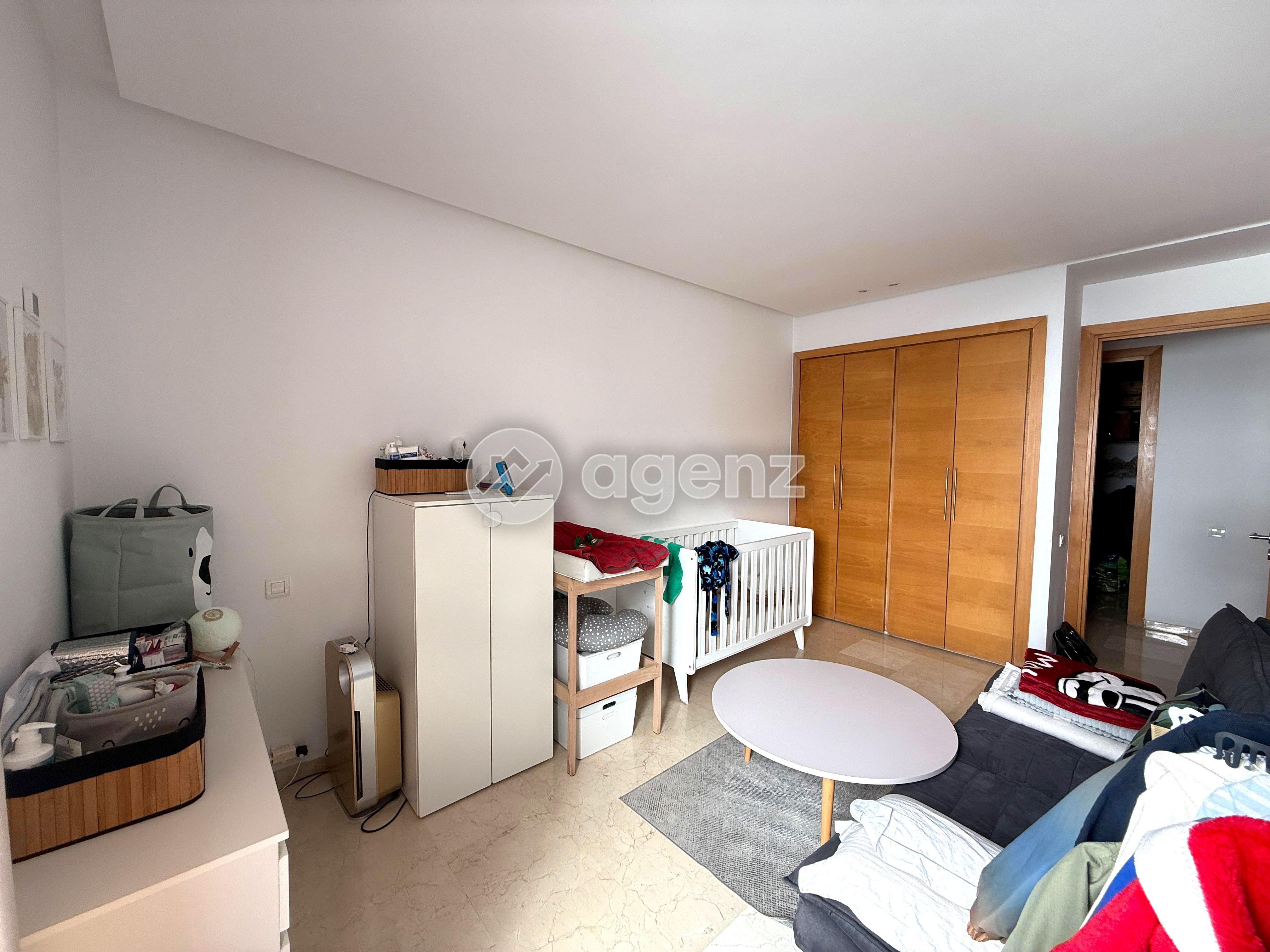 INVESTISSEZ DANS UN BIEN AUX PRESTATIONS COMPLÈTES — 3