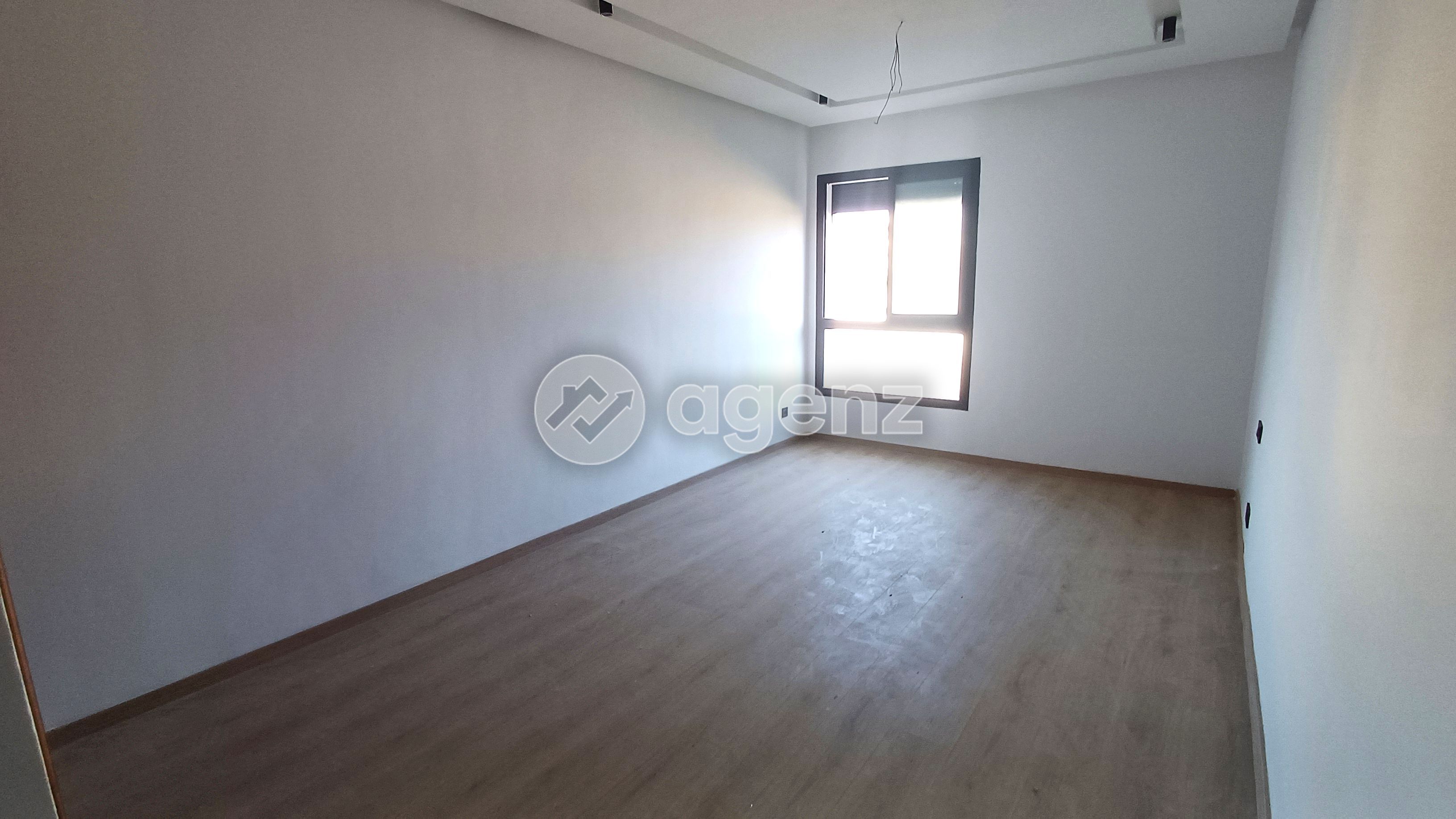 Élégant Appartement de 3 chambres à vendre à Tamaris — 3