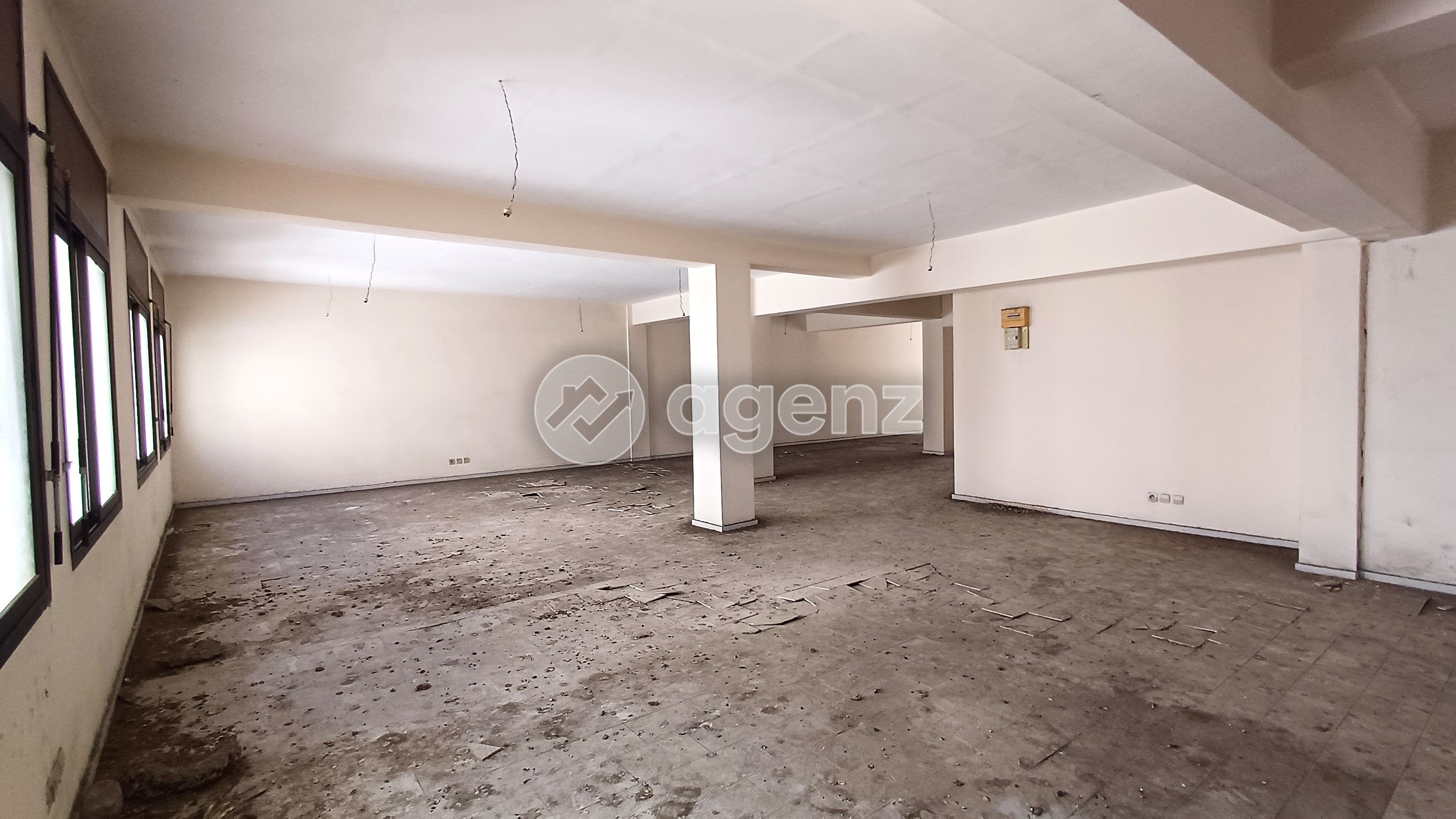 Bureau — Casablanca — 5