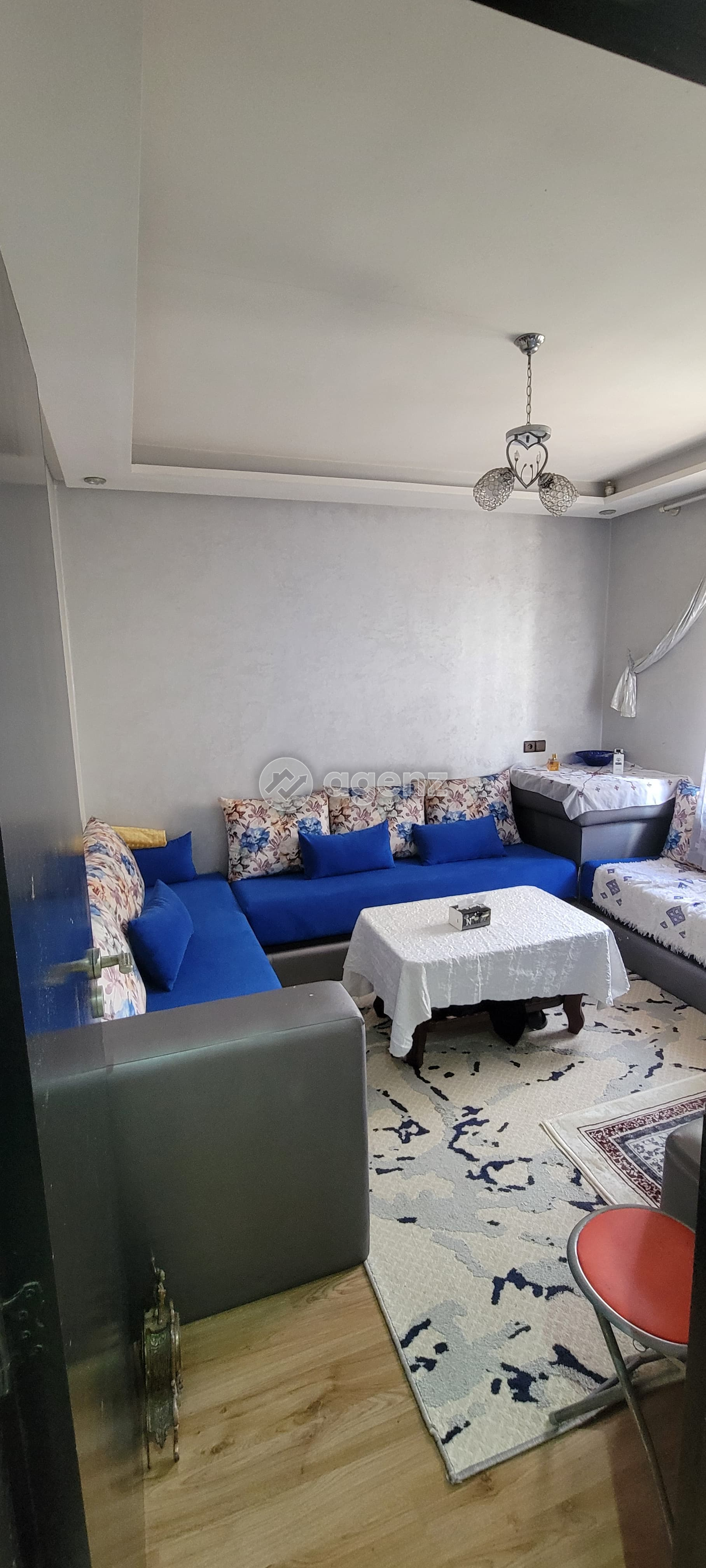 Appartement rénové - Emplacement serein