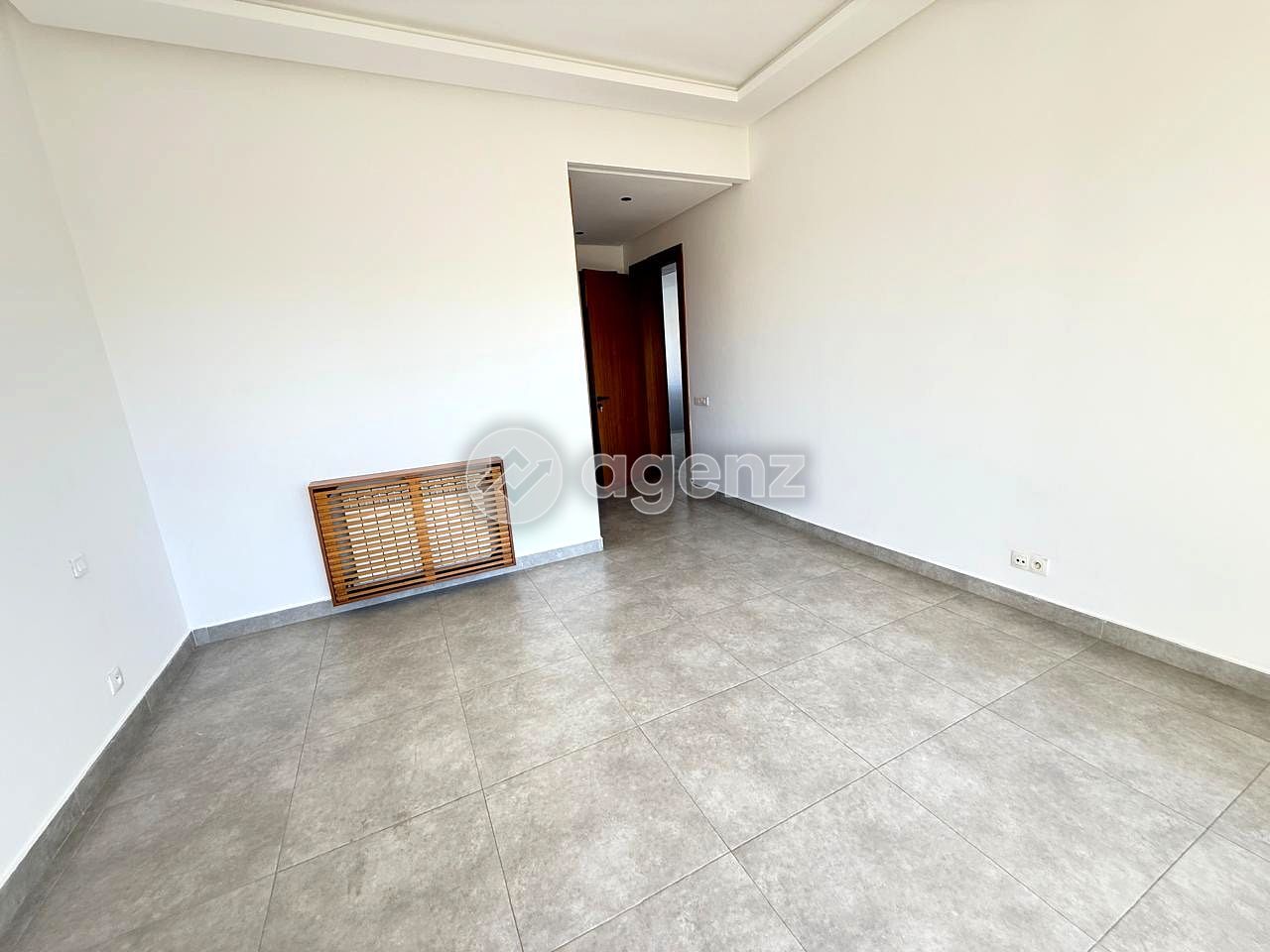 Splendide Villa de 5 chambres à louer à Souissi — 4