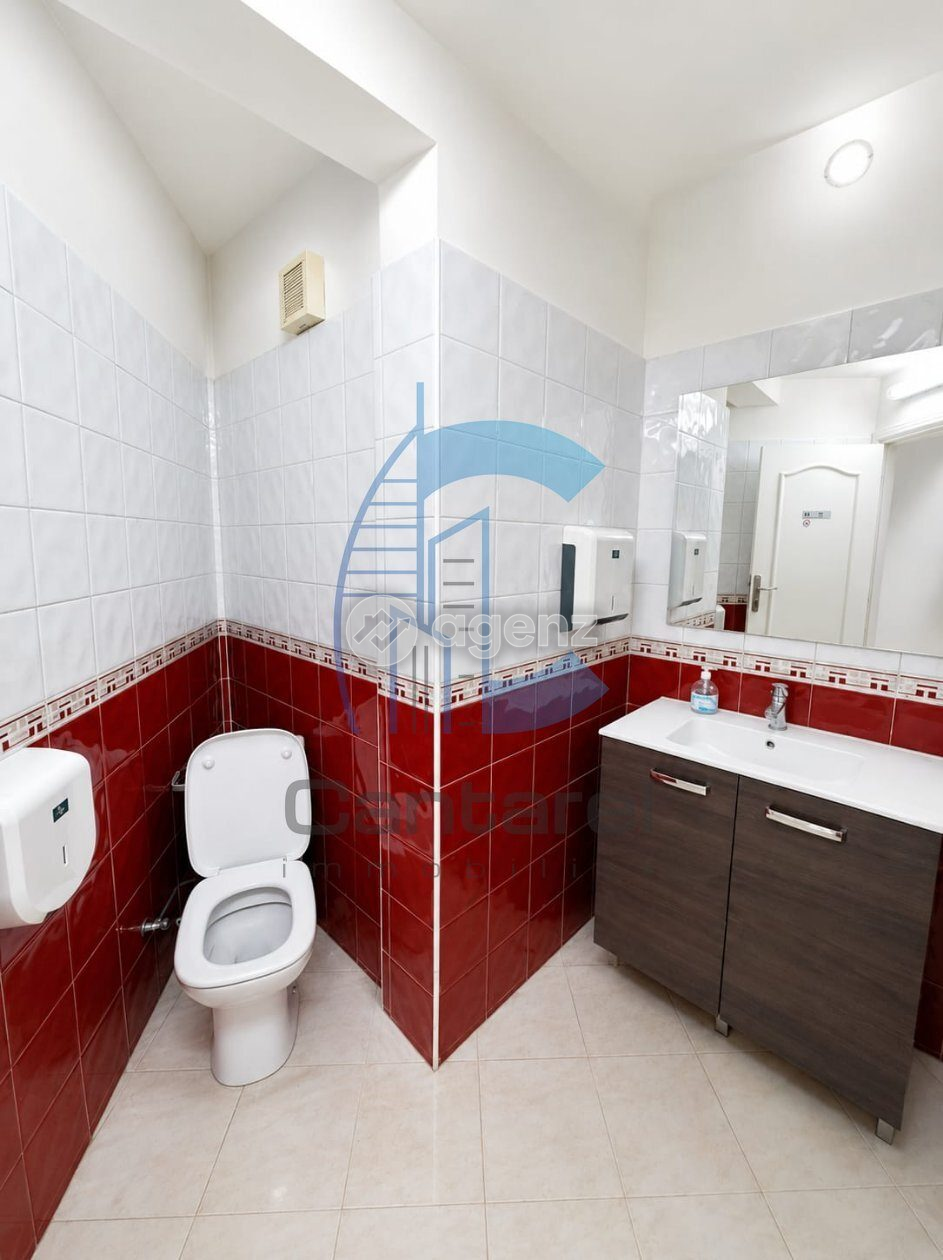 Bureau 155 m² à Hay Alfarah — 5