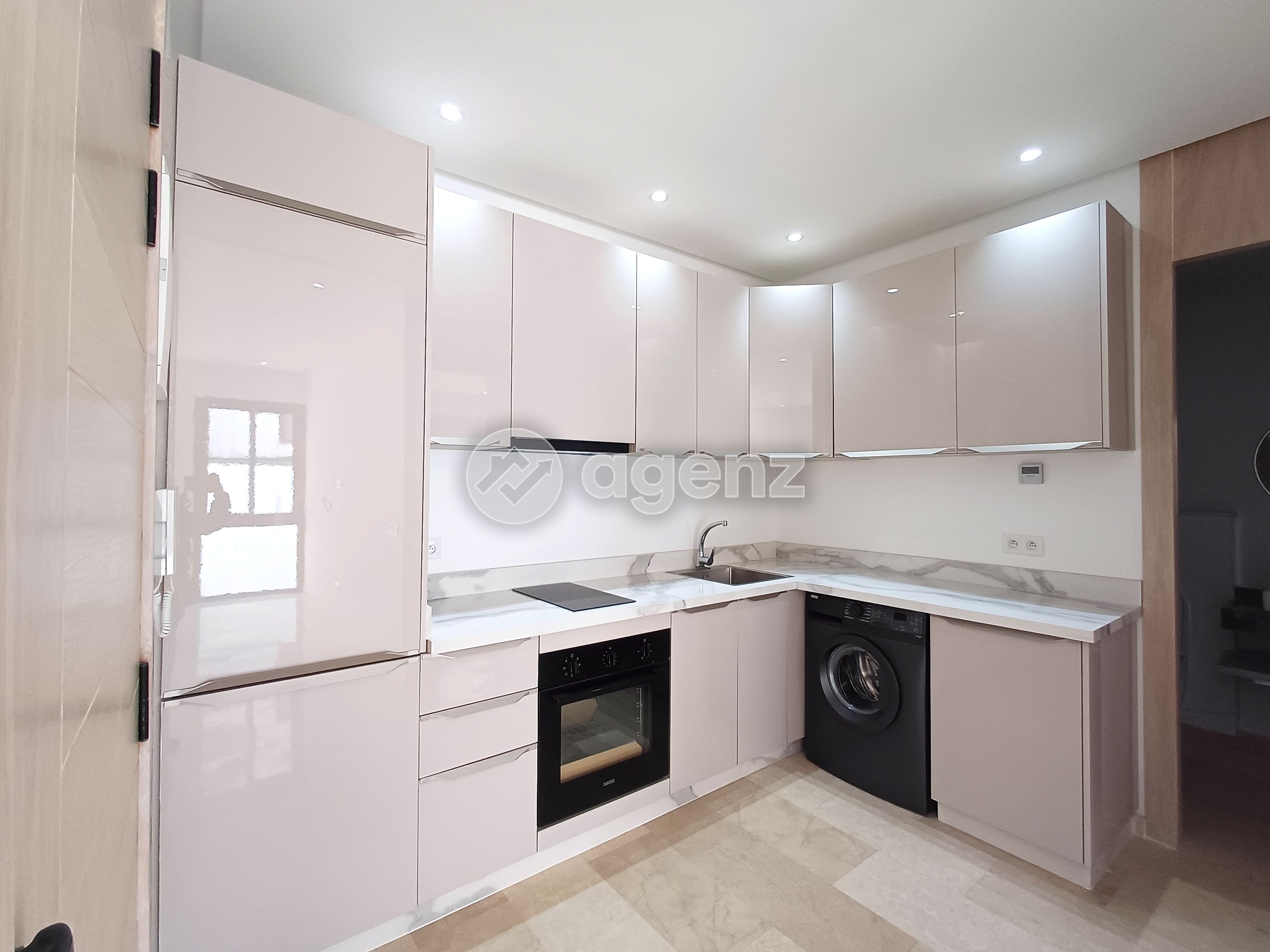 Magnifique Appartement de 1 chambre à vendre à Bourgogne Ouest — 5