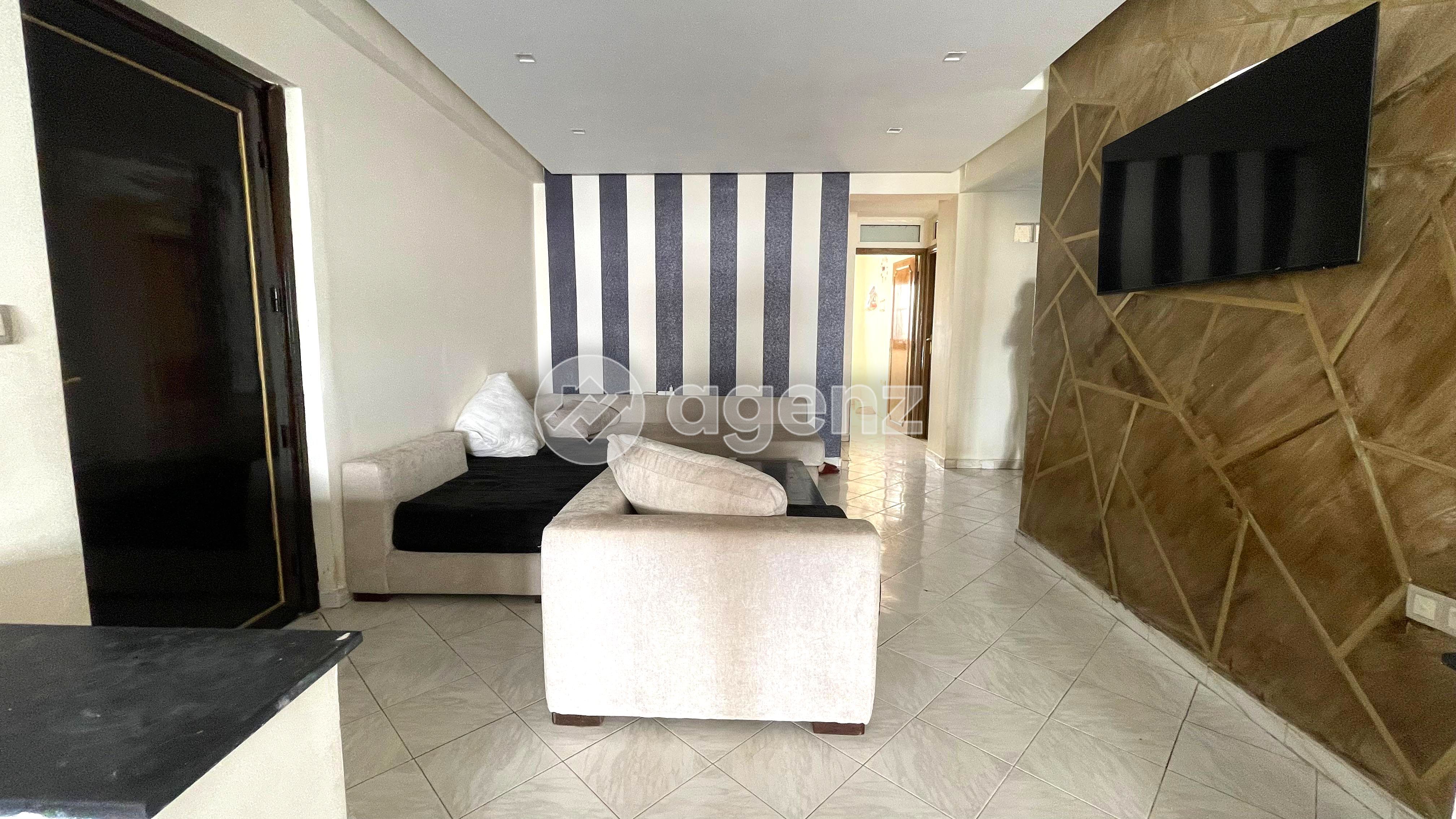 APPARTEMENT À POTENTIEL À BOURGOGNE