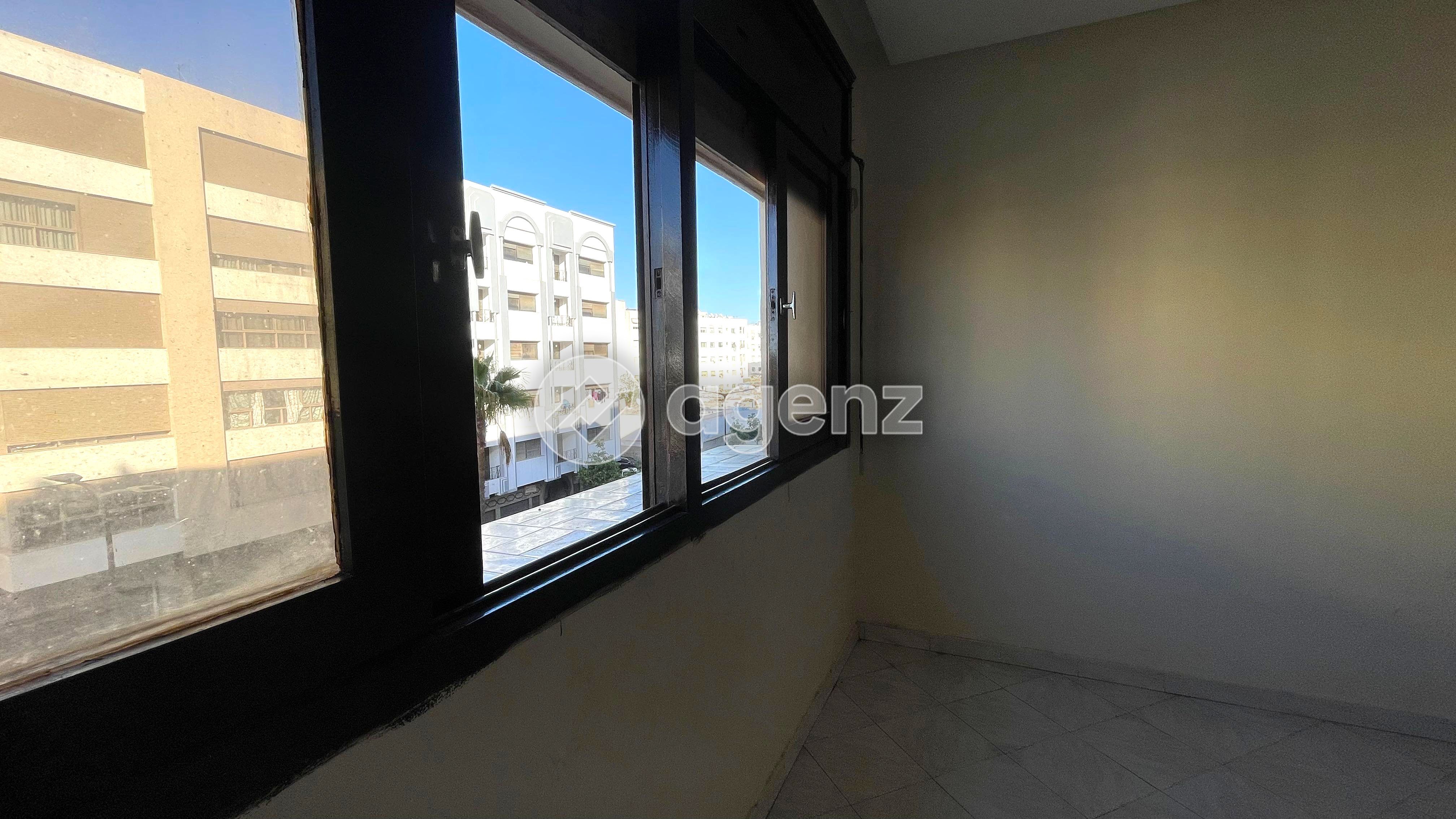 APPARTEMENT À POTENTIEL À BOURGOGNE — 5