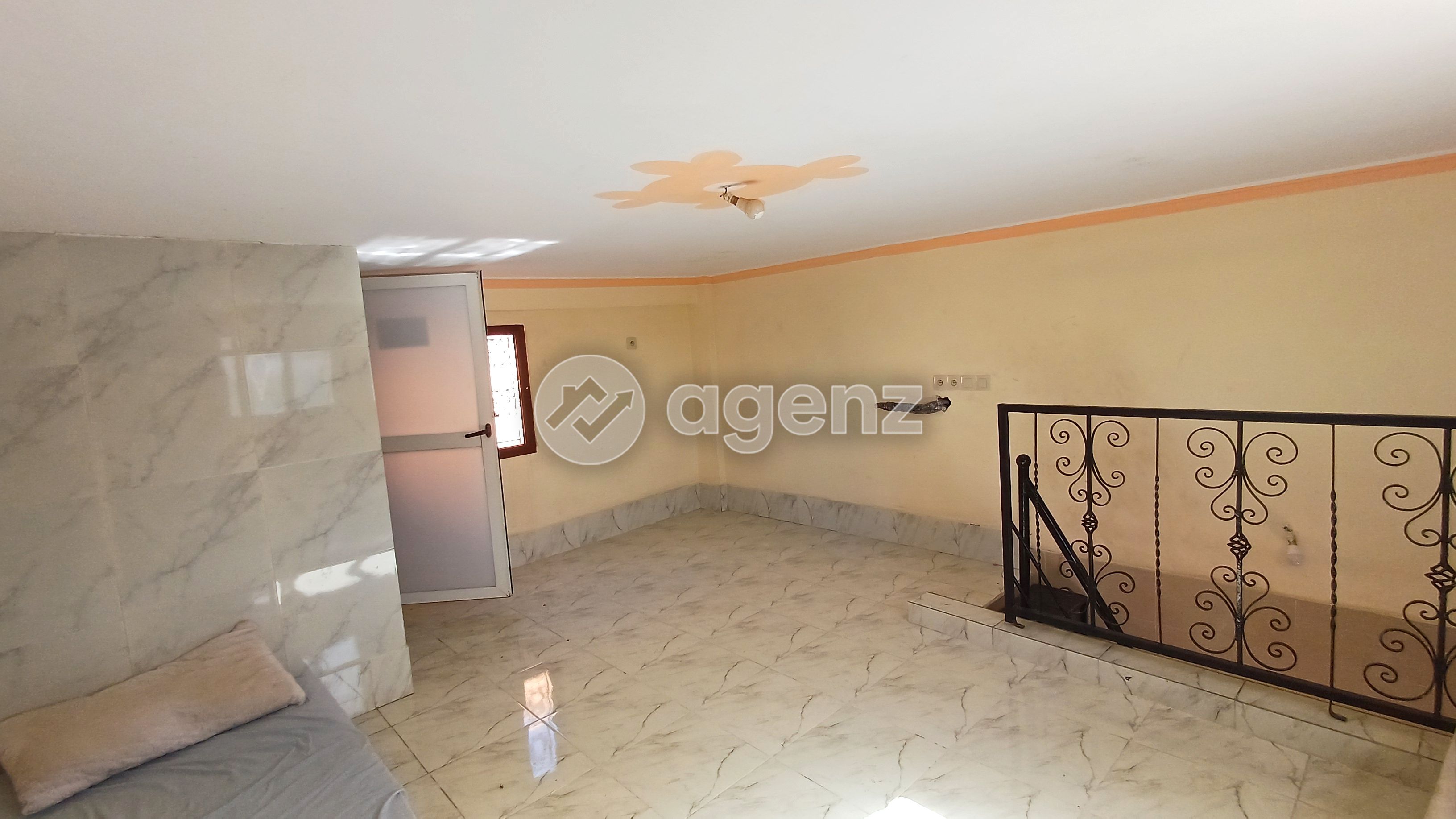 Commerce de 59 m2 à Sidi Youssef-Marrakech — 4