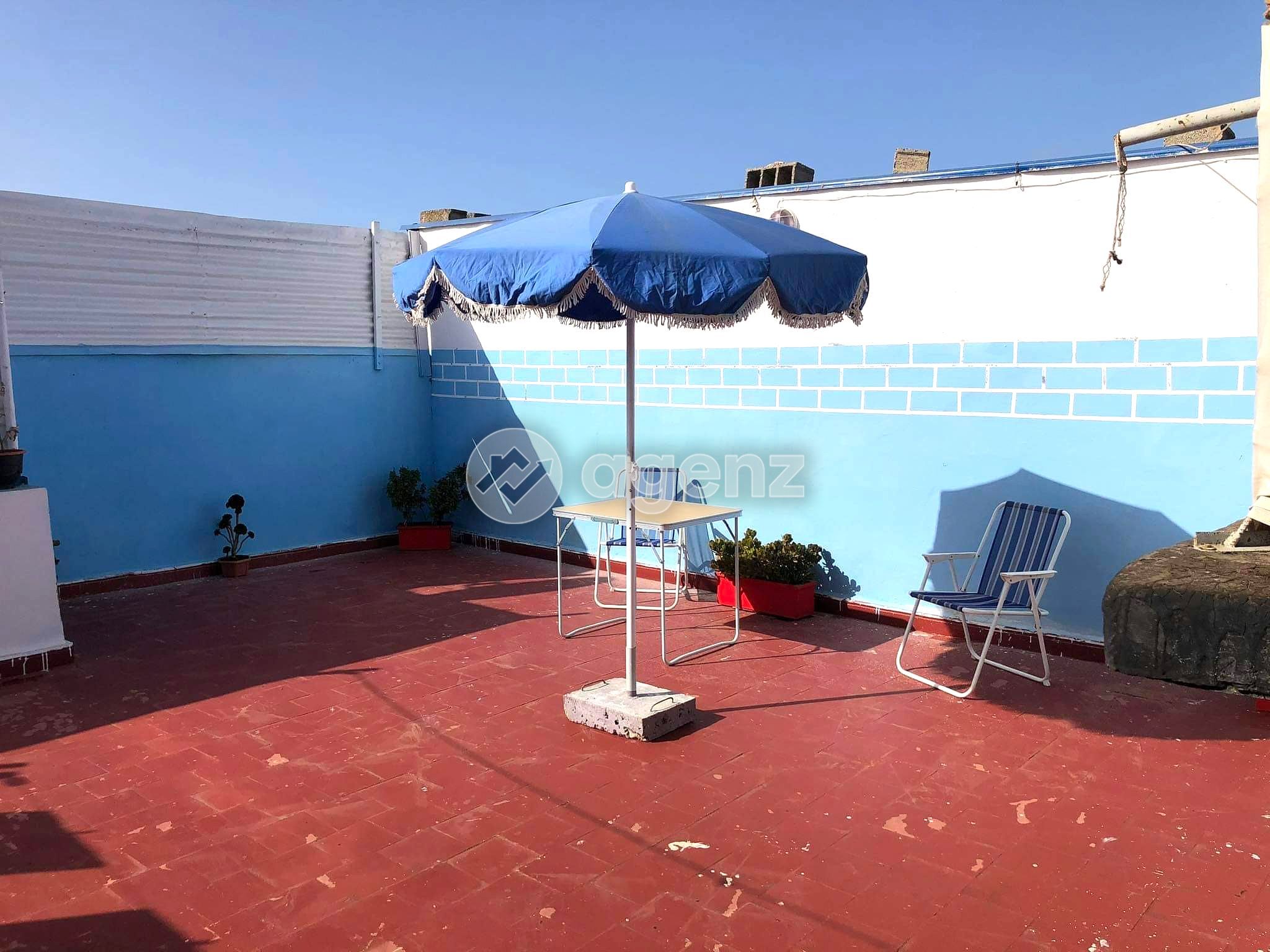 Prestigieux Appartement de 1 chambre à vendre à Hay Ennasr