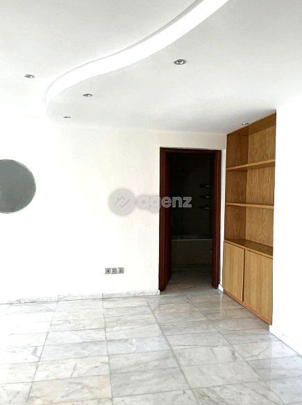 Appartement 85 m² à Bourgogne Ouest — 3