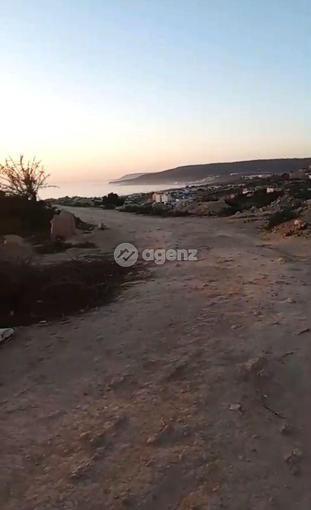 Magnifique Terrain à vendre Tamraght ve Sur mer et montagne pré de Taghazout Bay 