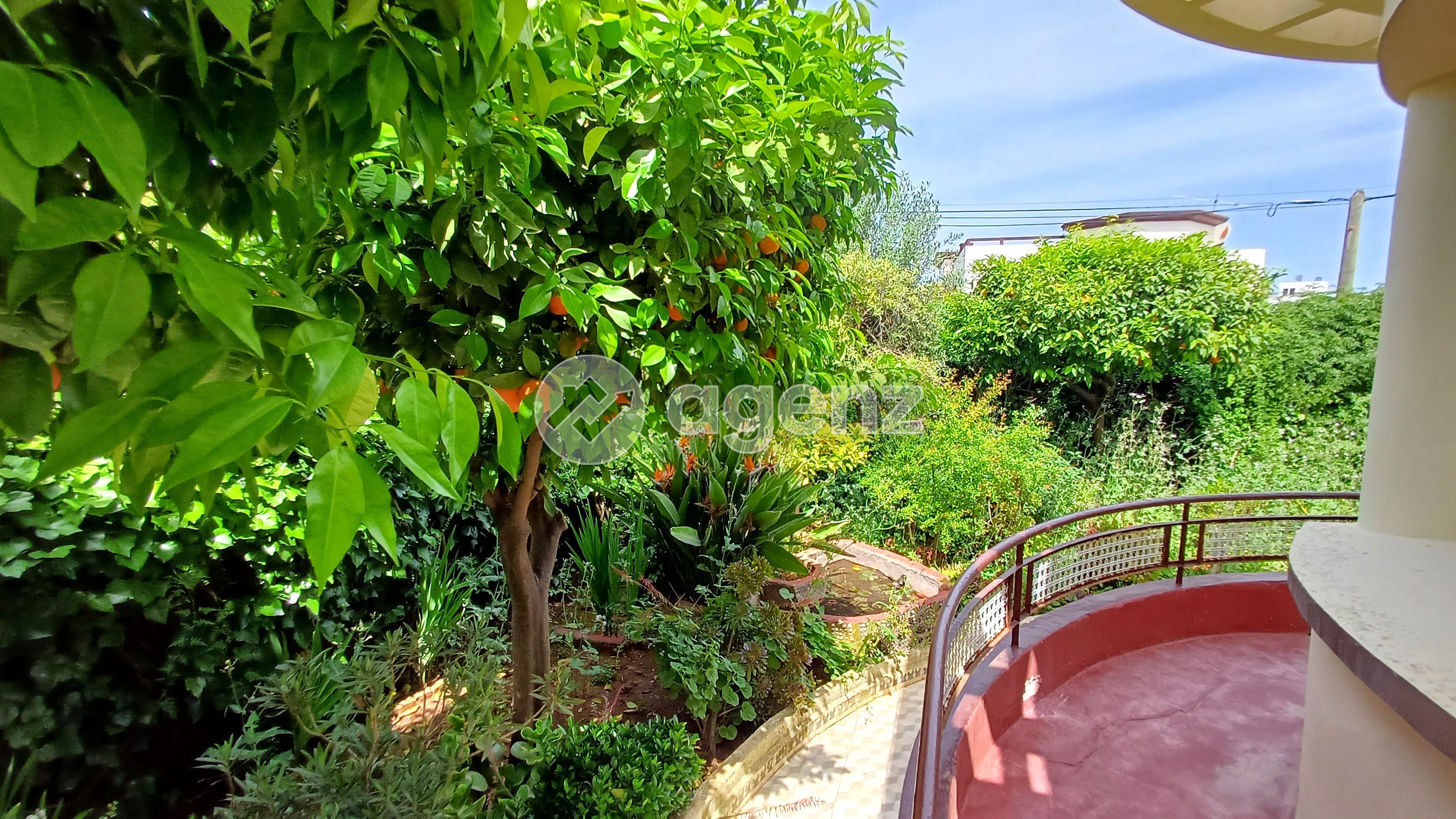 Villa de 480 m² à El Menzeh - Meknès — 5