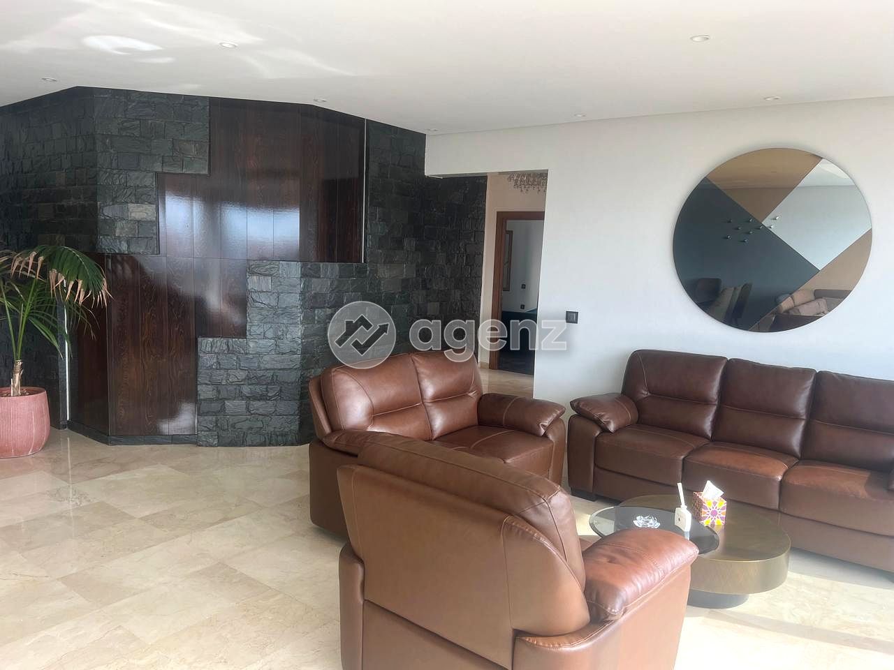 Grand appartement d'élégance à vendre à Iberia — 3