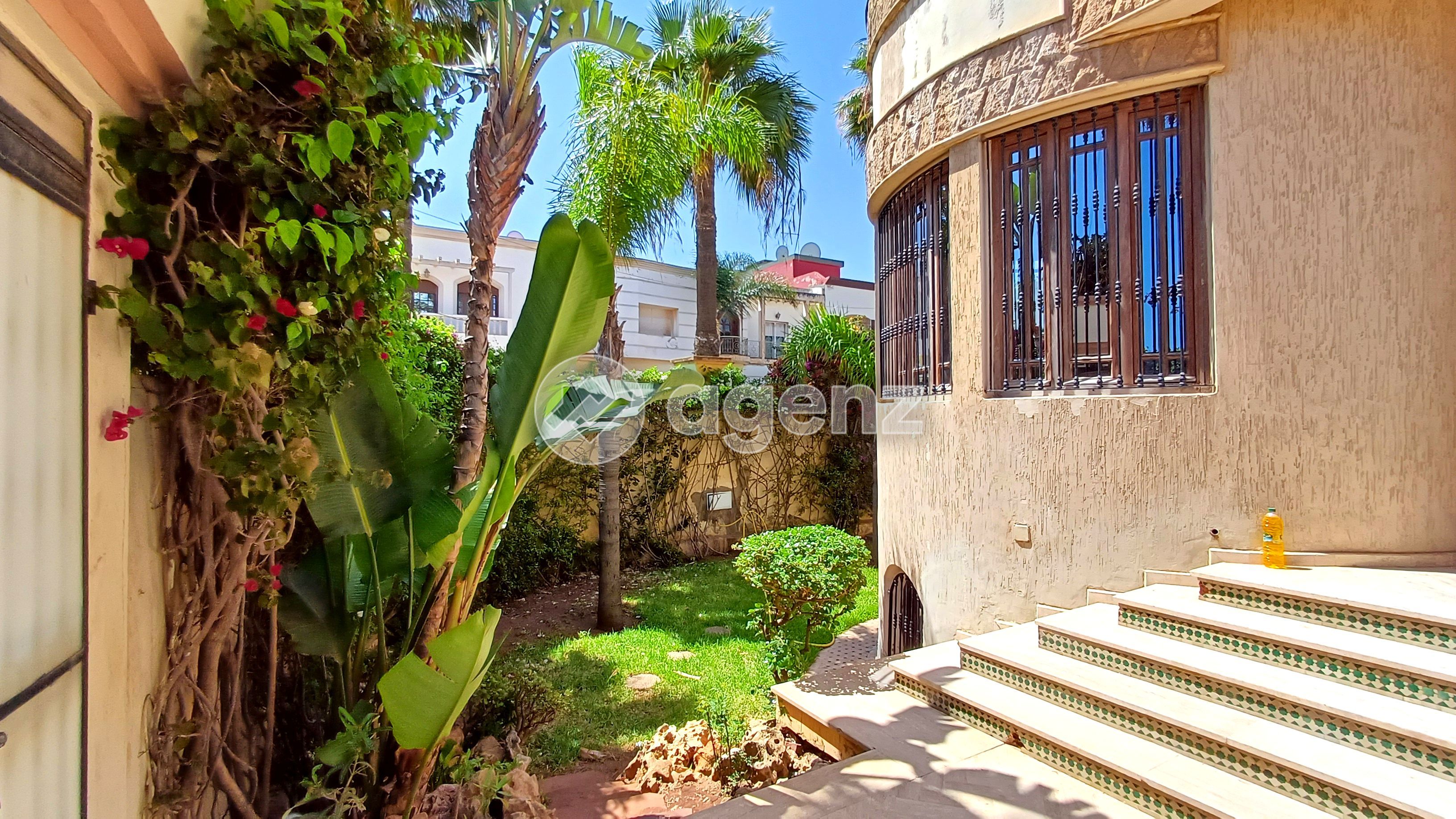 Villa à vendre à Sidi Maarouf