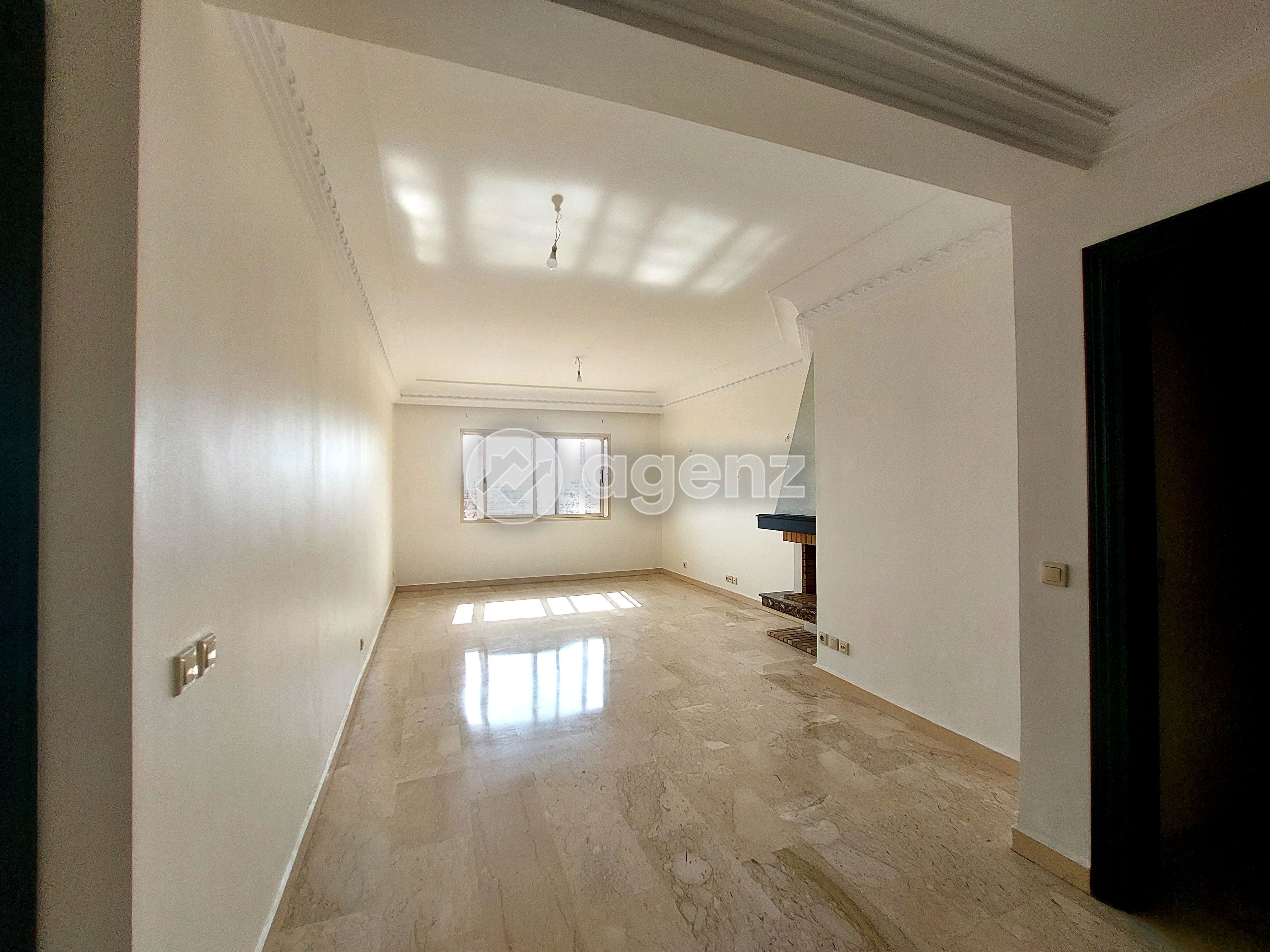 Appartement à vendre à Nassim 1 — 2