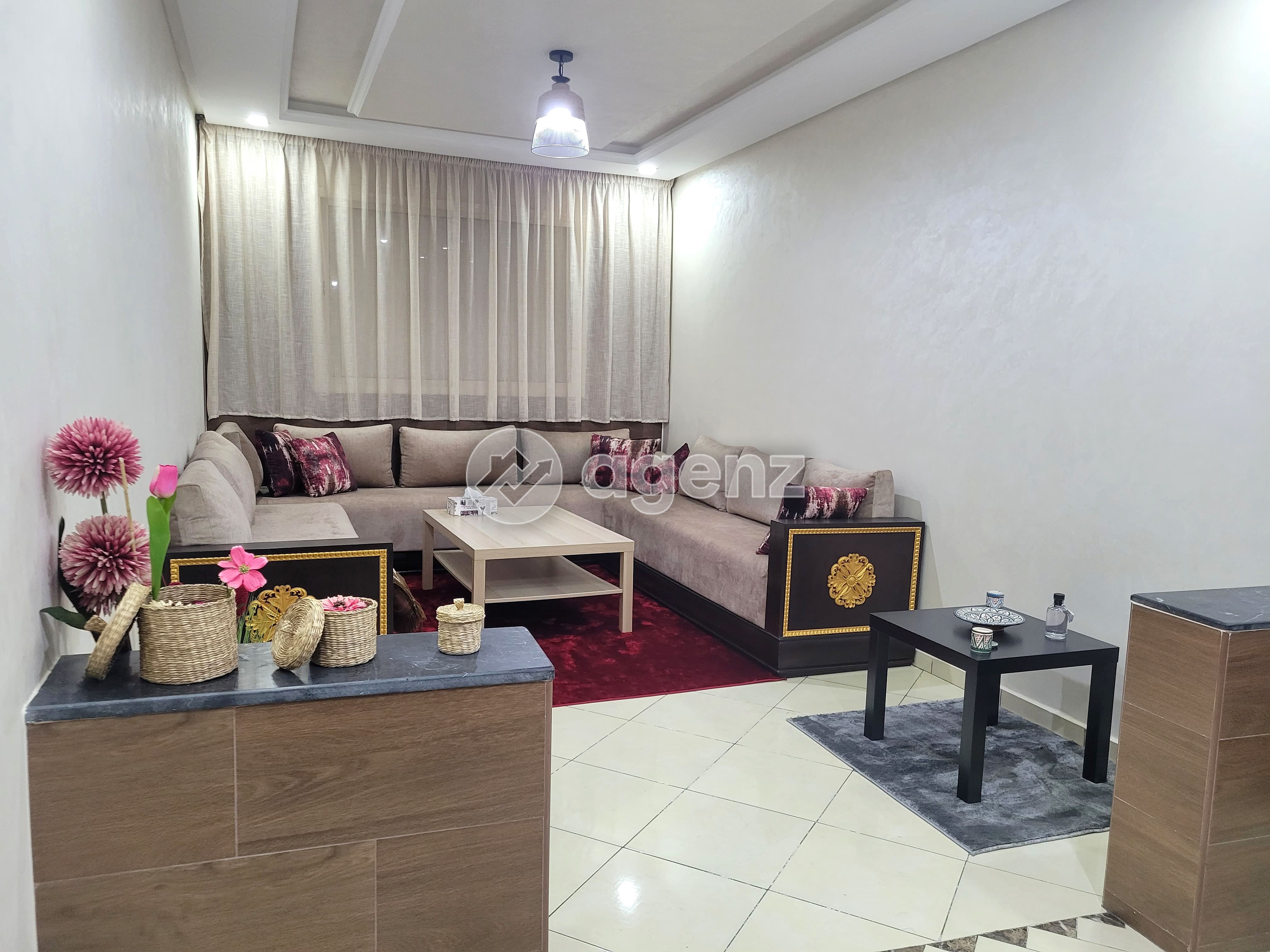 APPARTEMENT RÉNOVÉ 70 M² À BOUZNIKA
