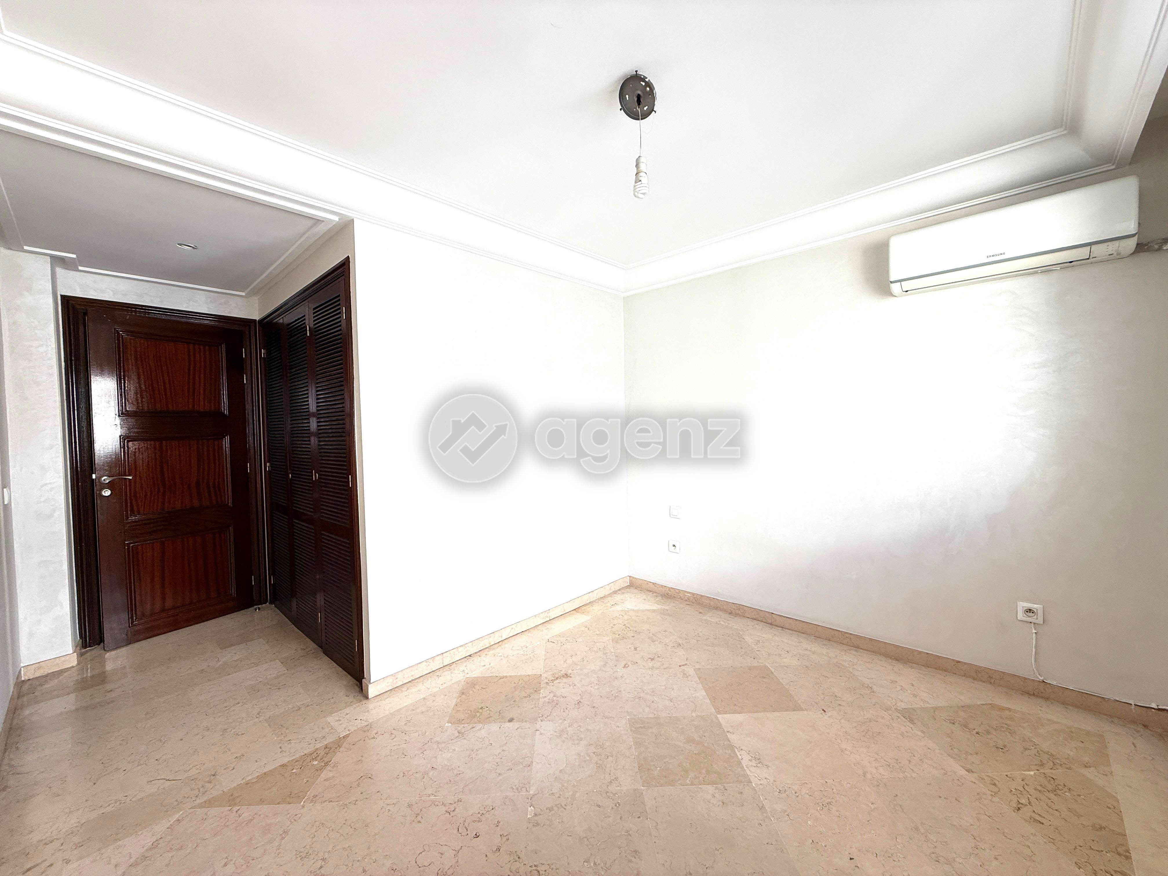Appartement de 2 chambres à vendre aux Princesses — 2