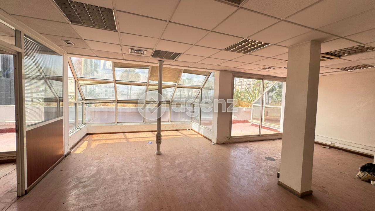 Bureau de 330 m² à louer – 4ᵉ étage – Rue Ali Abderrazik, Casablanca