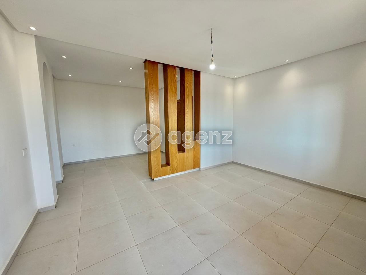 Splendide Appartement de 2 chambres à vendre — 2
