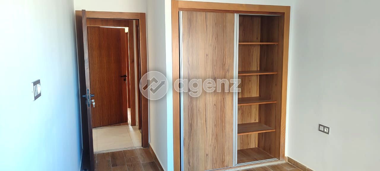 Luxueux Appartement de 2 chambres à louer à Beausite