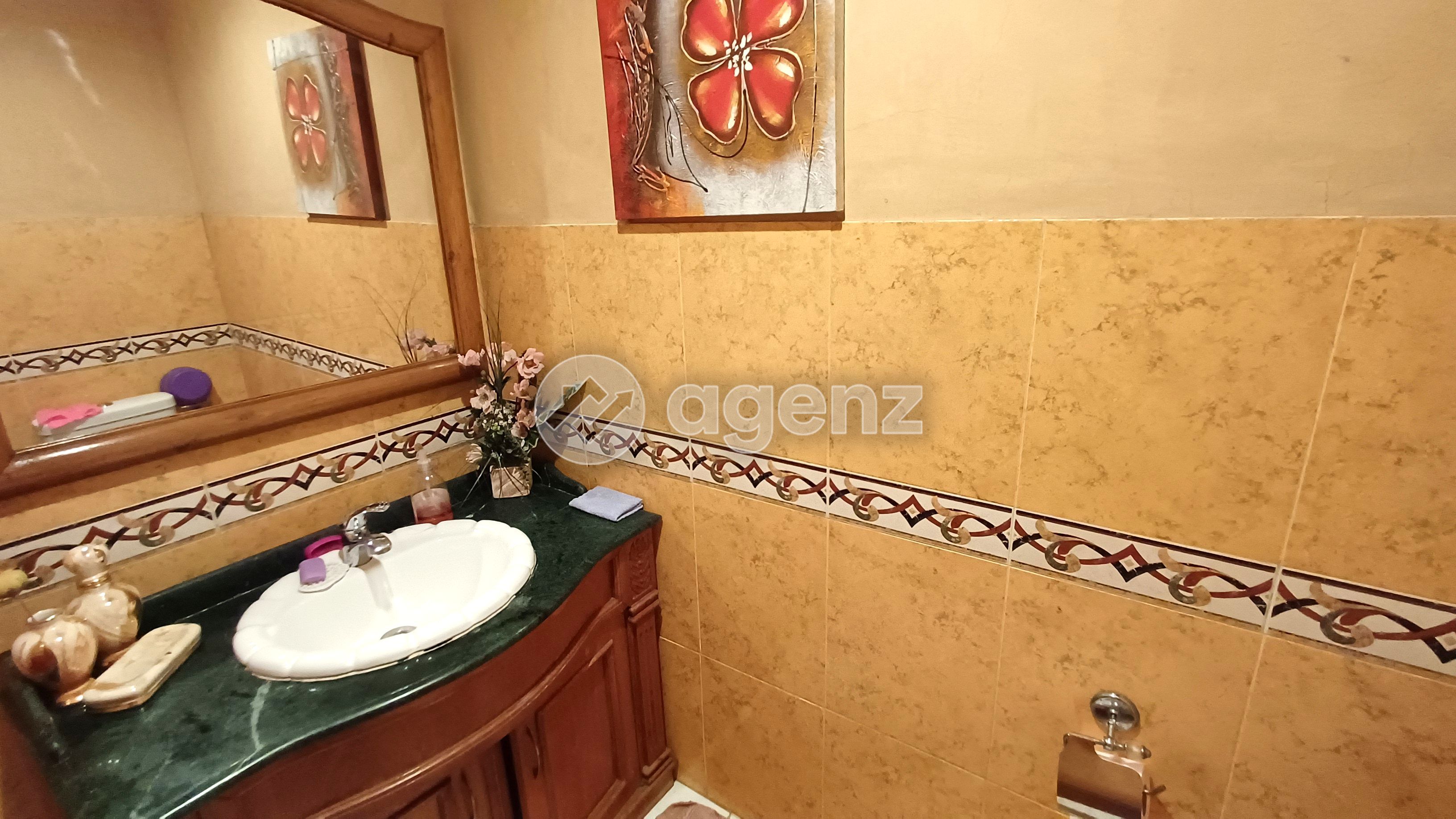 Appartement à vendre à Gauthier — 5