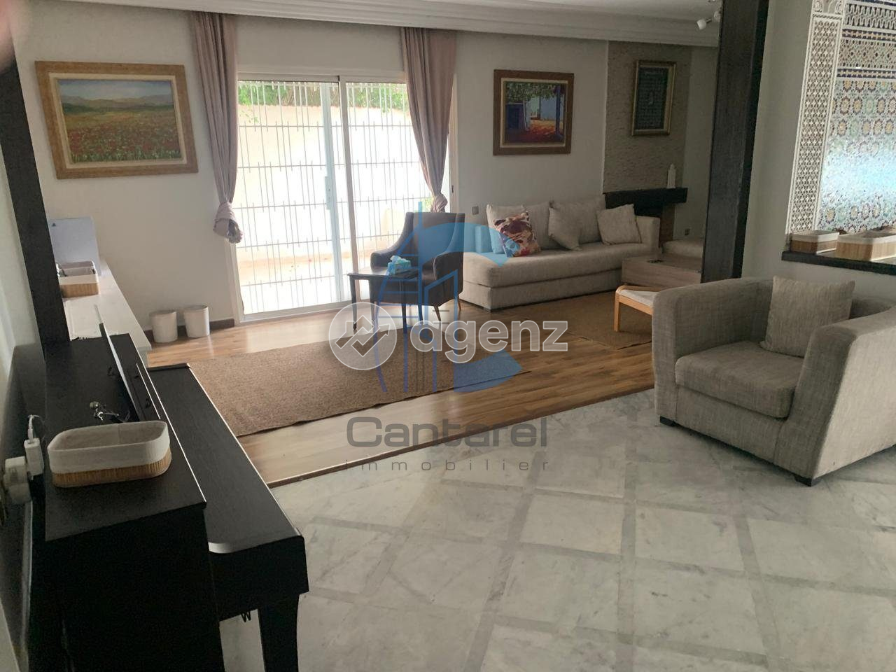 Villa 465 m² à Franceville — 2