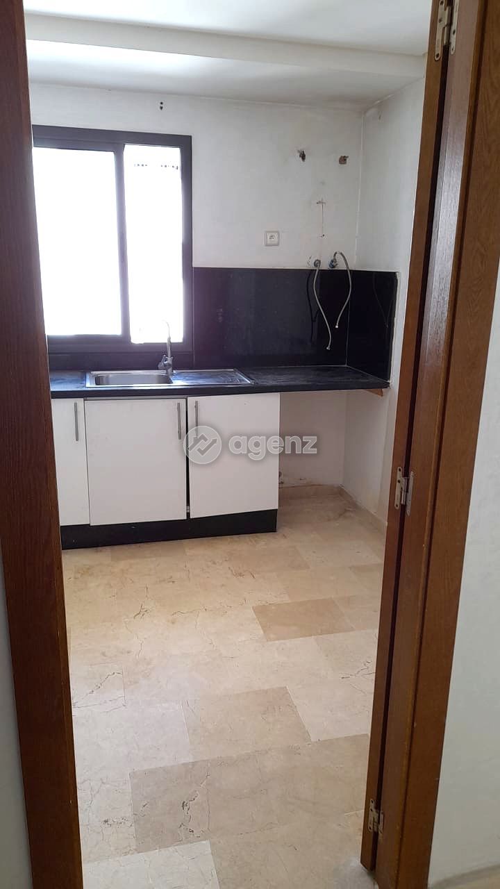 Splendide Appartement de 2 chambres à louer à Liberté — 3