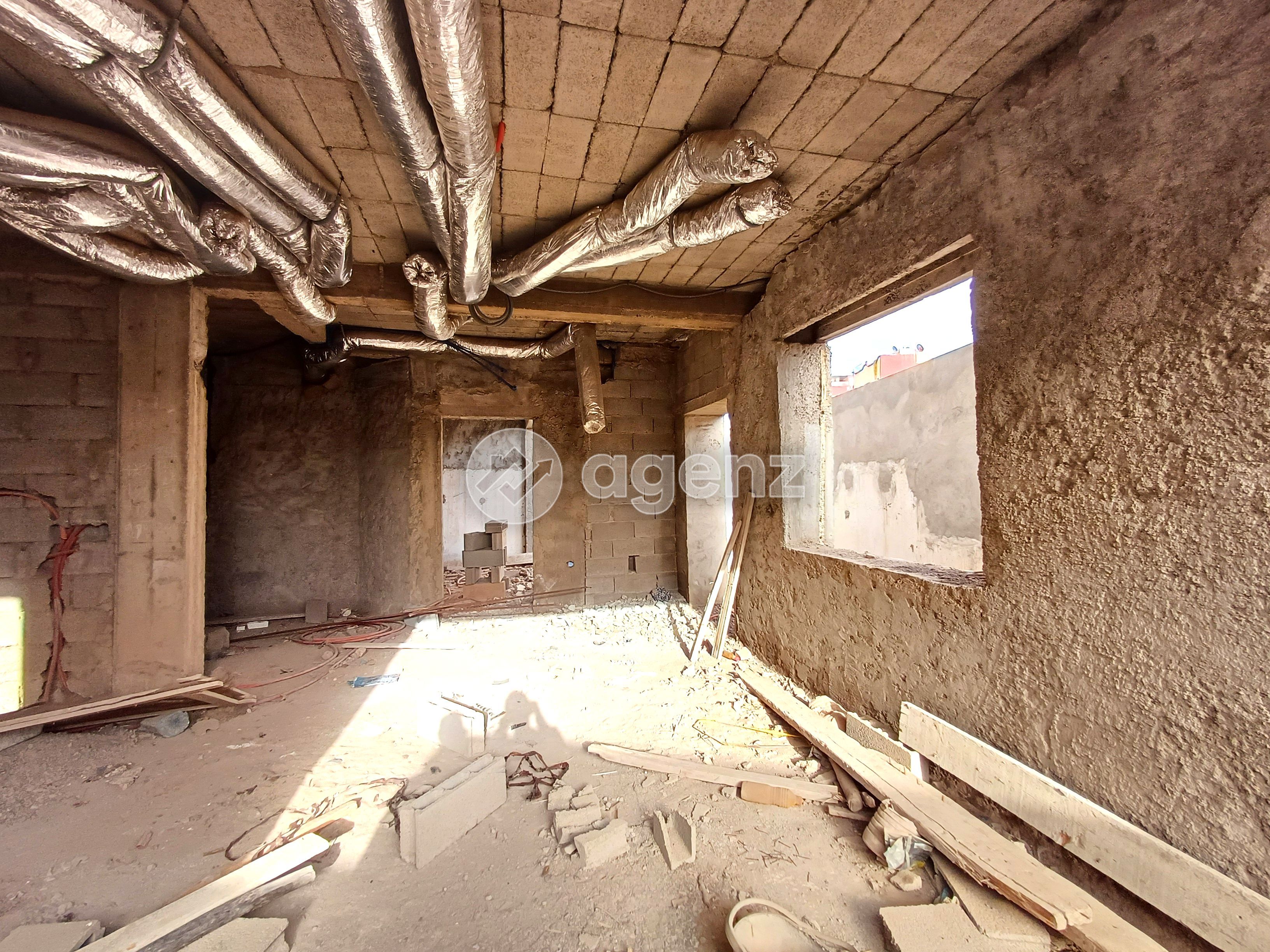 Villa à vendre à Al Wifaq