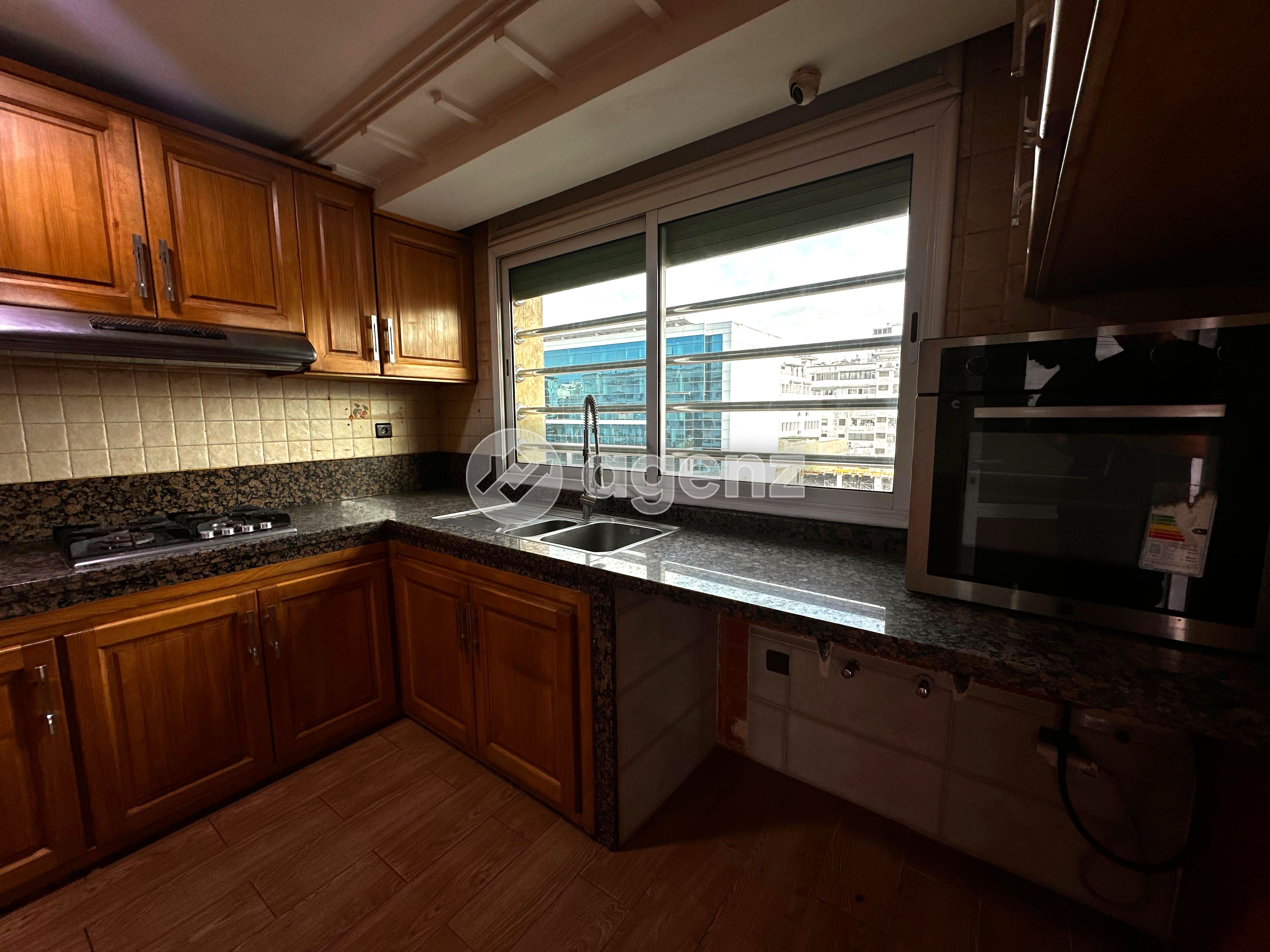 Appartement rénové - Au coeur de Casablanca — 4