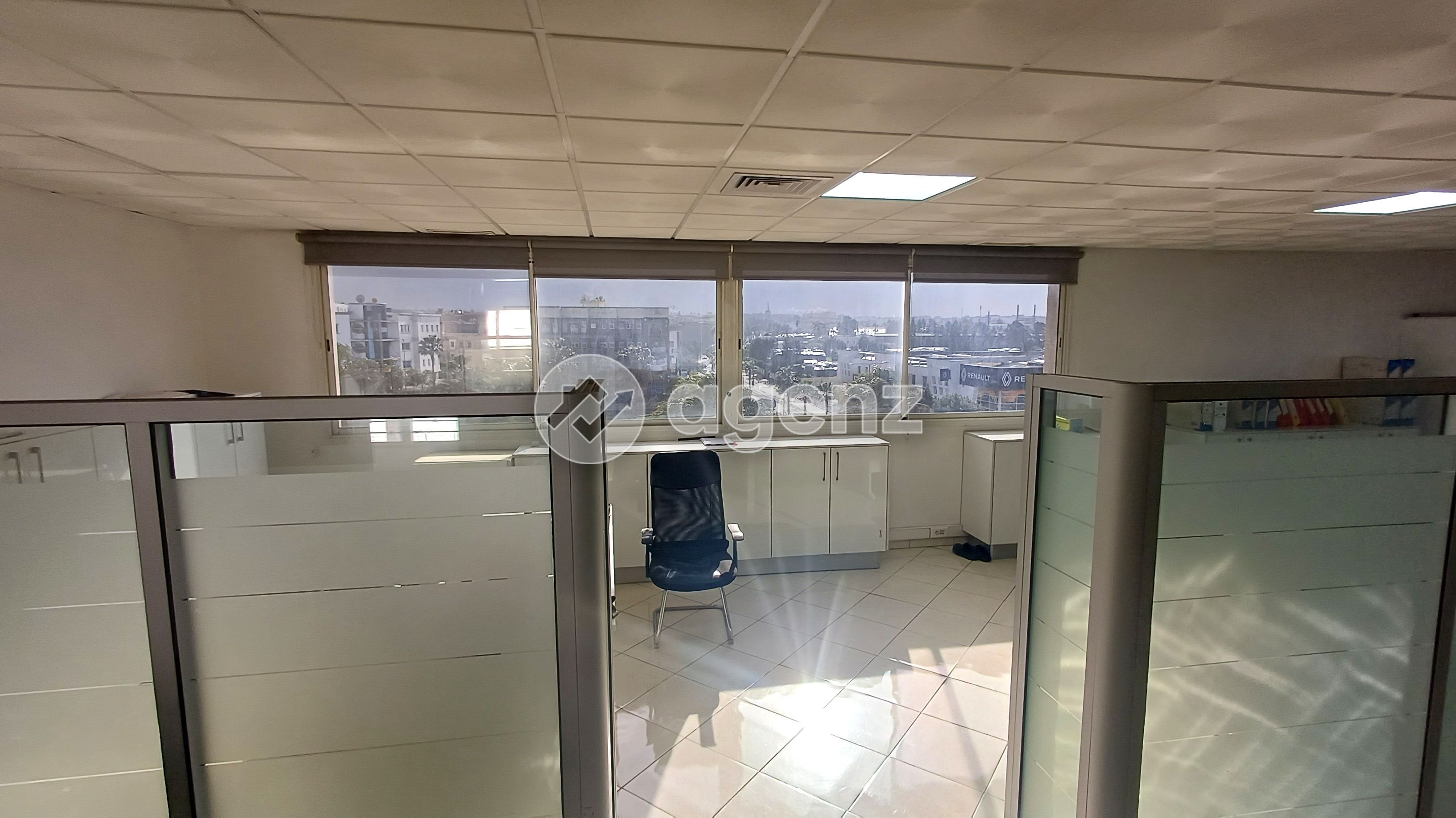 BUREAU CLÉ EN MAIN AU CŒUR DE SIDI MAAROUF — 4