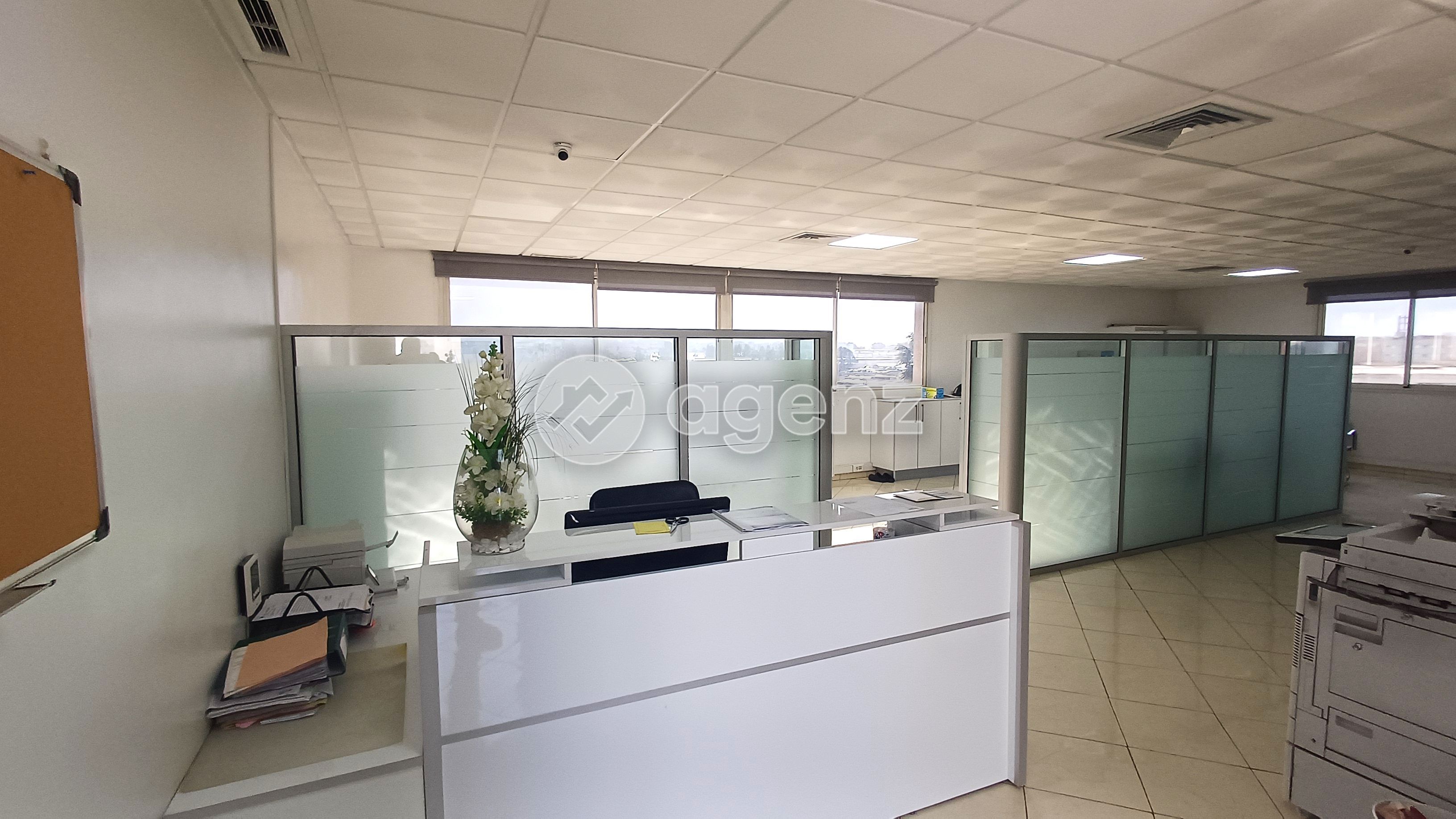 BUREAU CLÉ EN MAIN AU CŒUR DE SIDI MAAROUF — 2