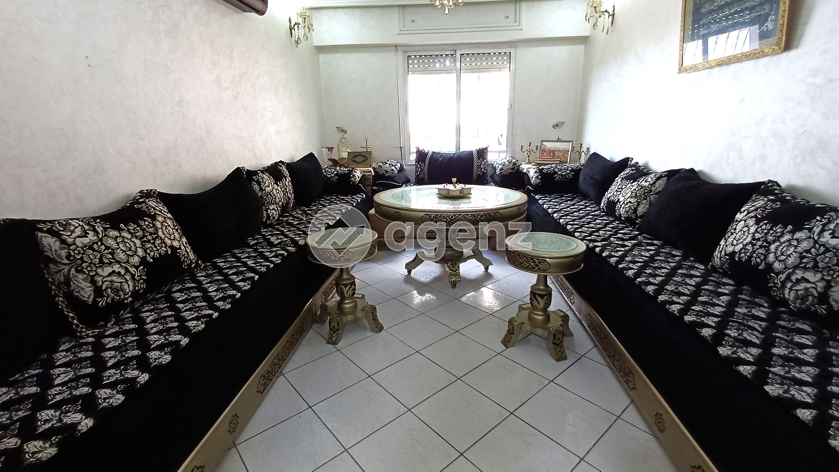 APPARTEMENT LUMINEUX EN PLEIN BOULEVARD À BEAUSITE