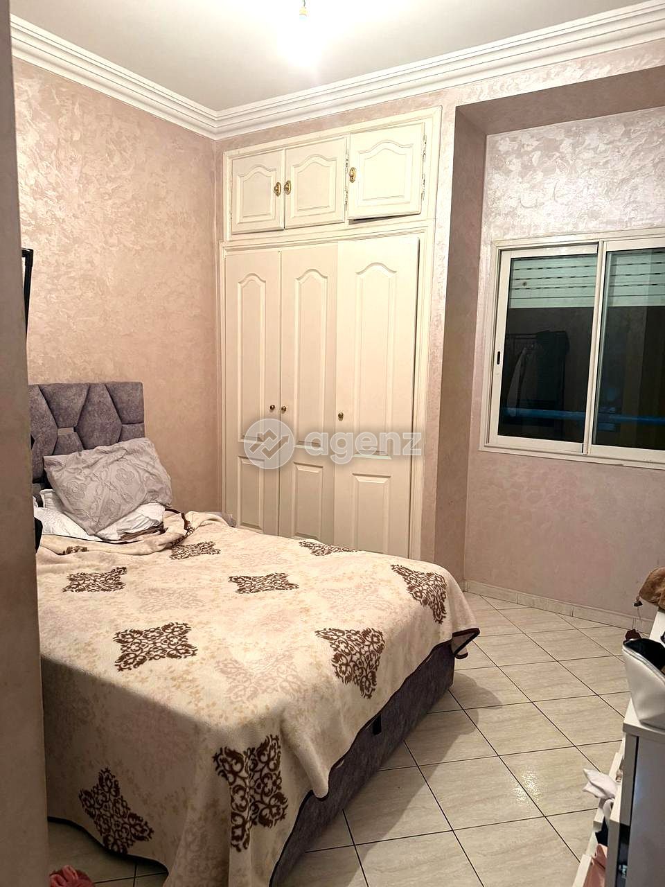 Superbe Appartement de 2 chambres à vendre à Bourgogne Ouest — 3