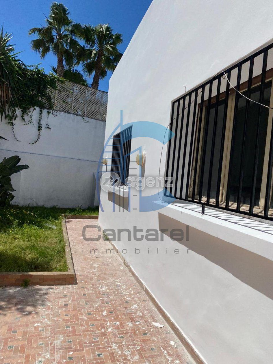 Villa à louer à Casablanca — 4
