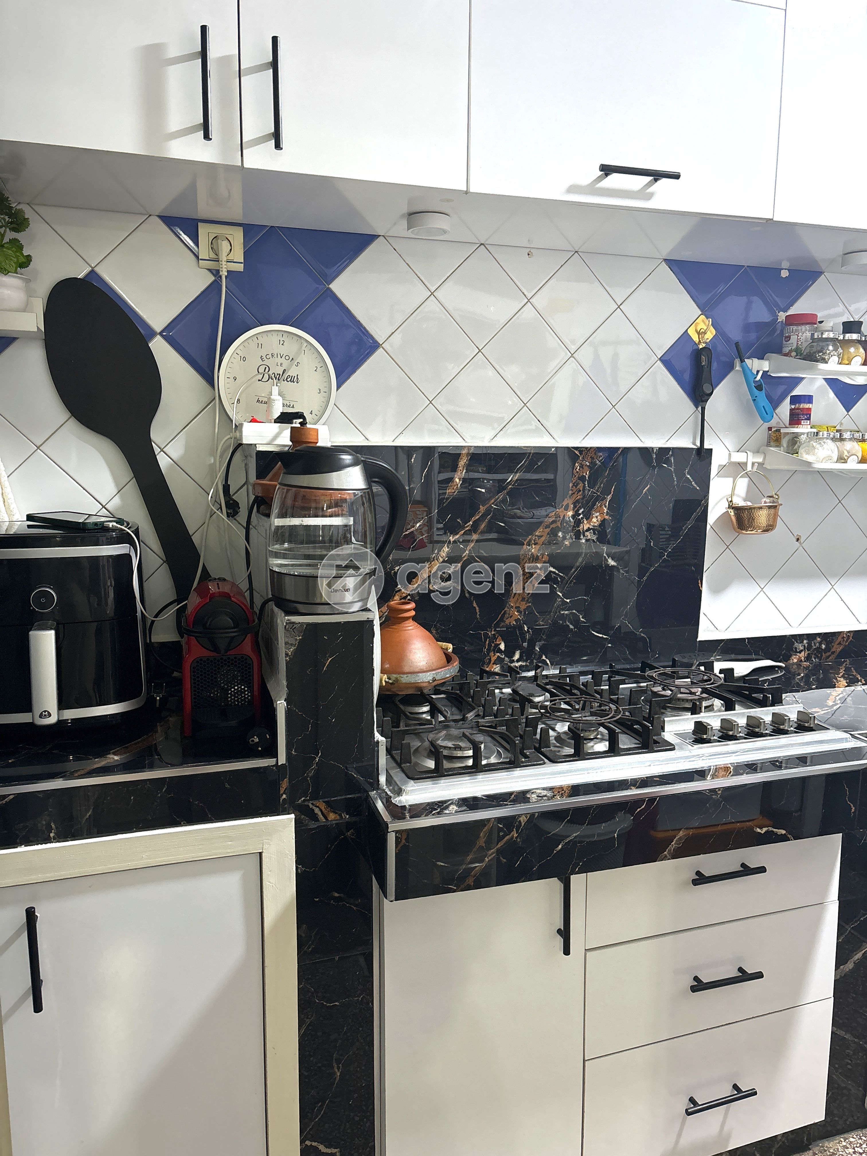 Authentique Appartement de 2 chambres à vendre à Sidi Othmane — 2