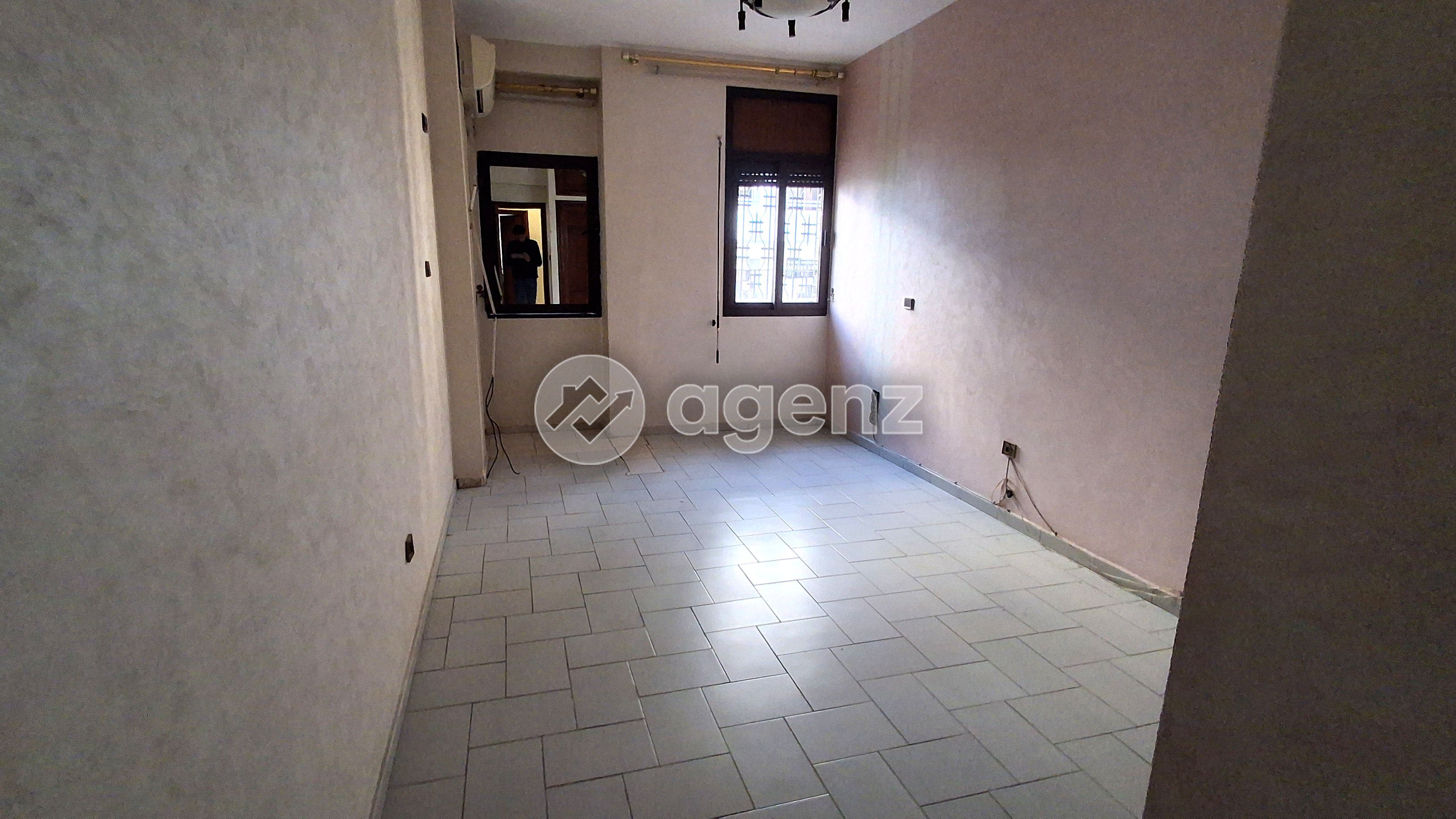 INVESTISSEZ DANS UN QUARTIER DYNAMIQUE DE CASABLANCA — 2