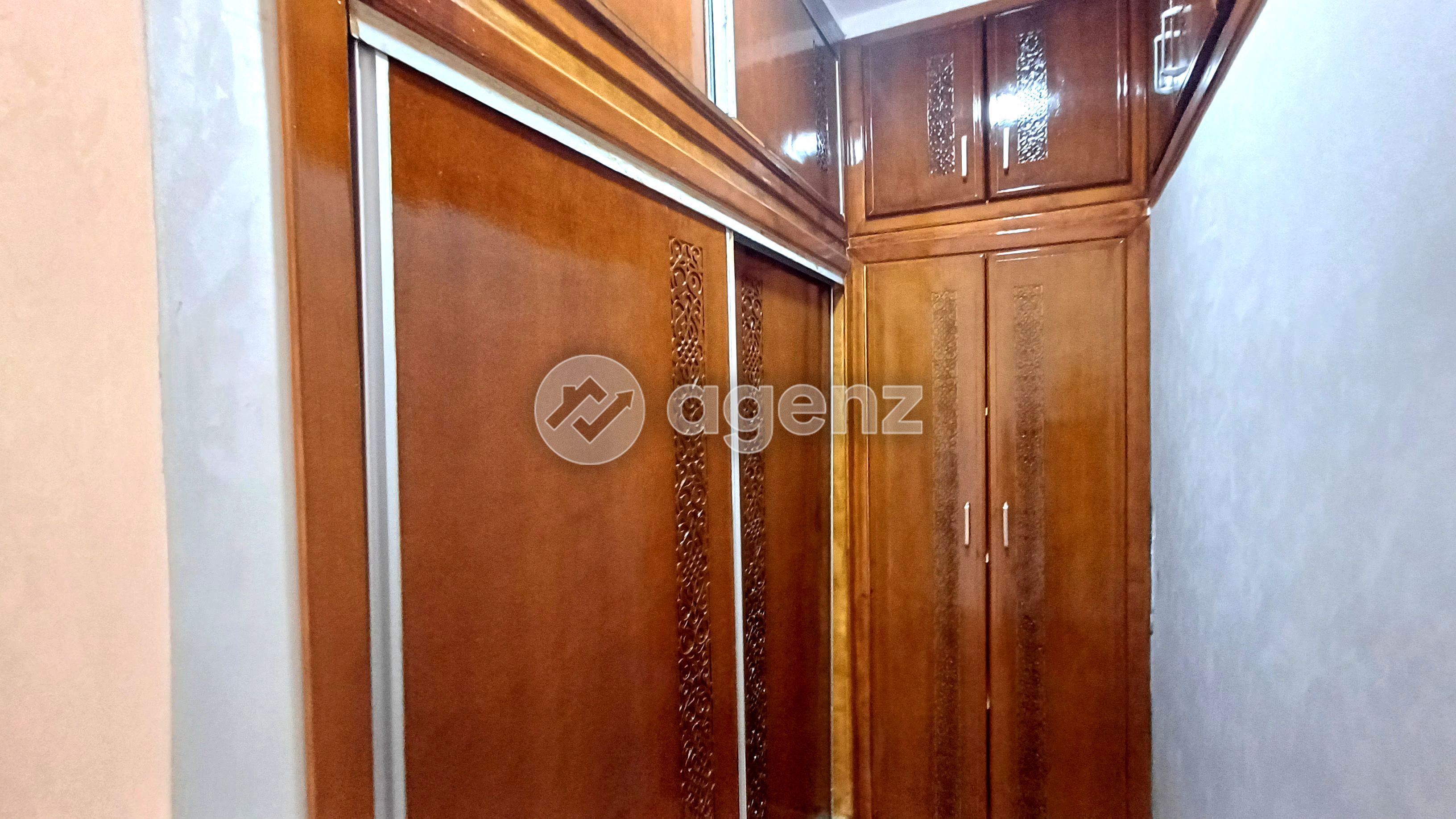 VIVEZ OU INVESTISSEZ – VILLA DIVISÉE EN 3 APPARTEMENTS — 5