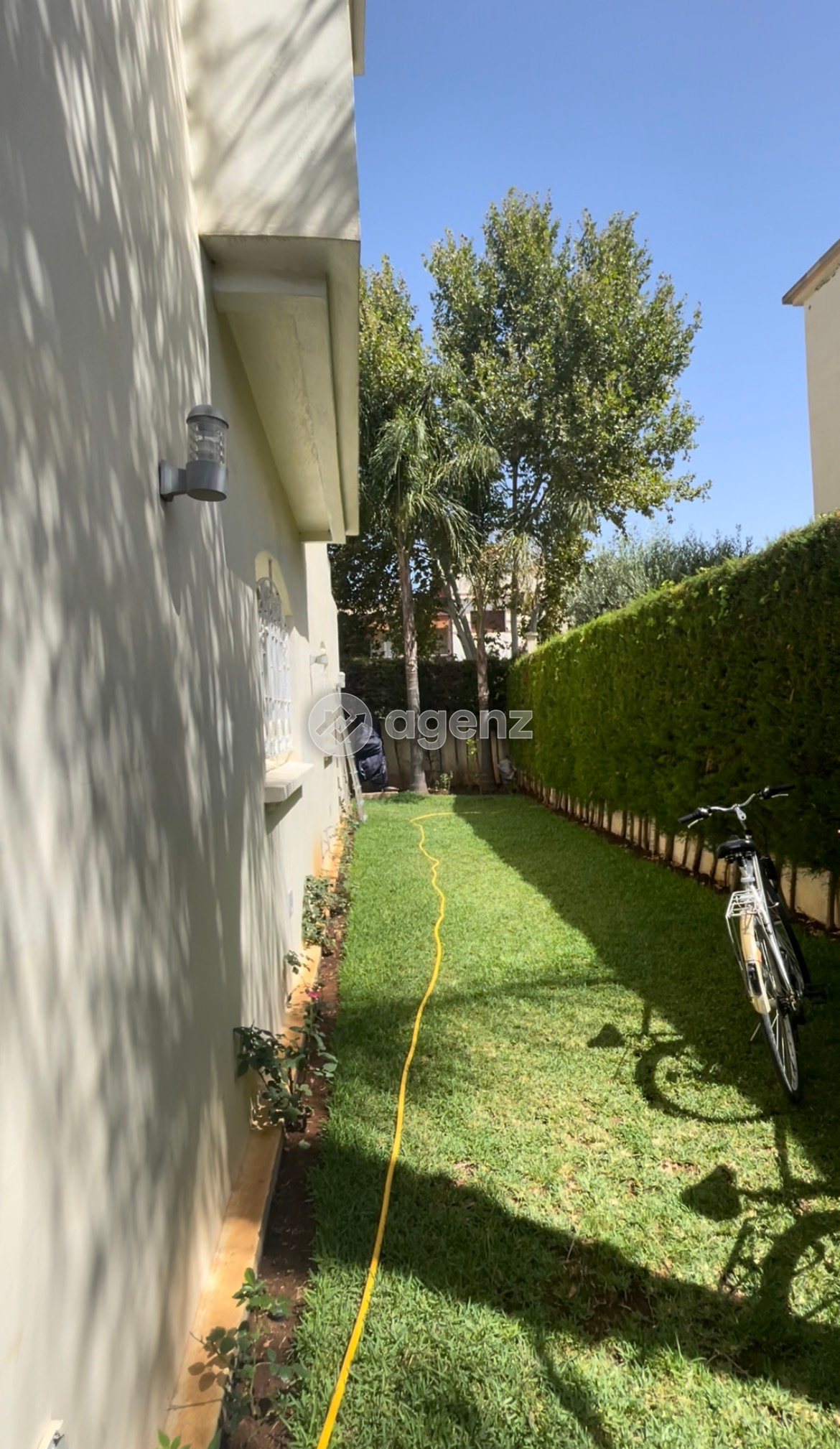 Magnifique villa de 4 chambres à vendre à riad toulal  — 4