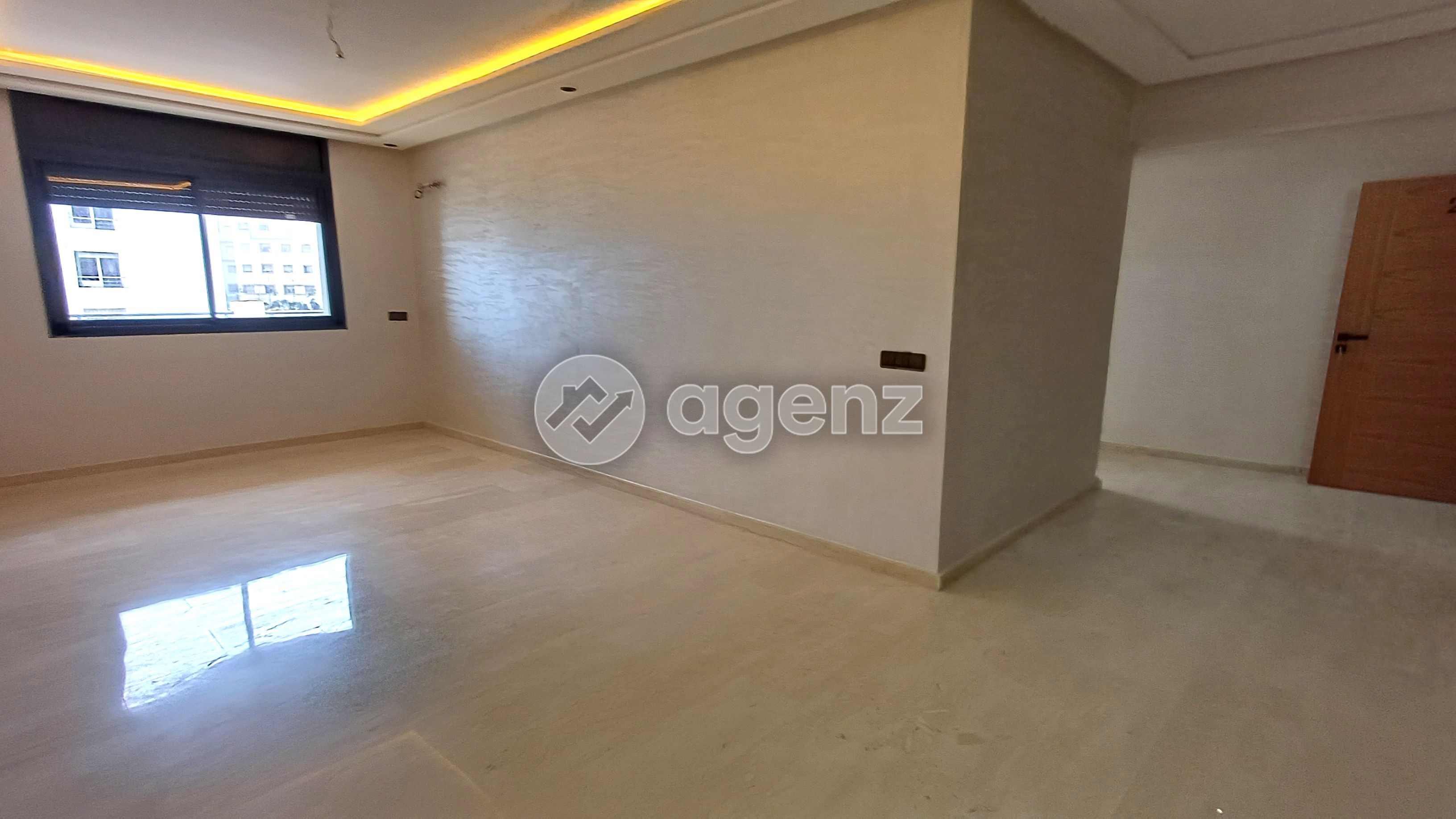 Exceptionnel Appartement de 3 chambres à vendre à Bouskoura — 2