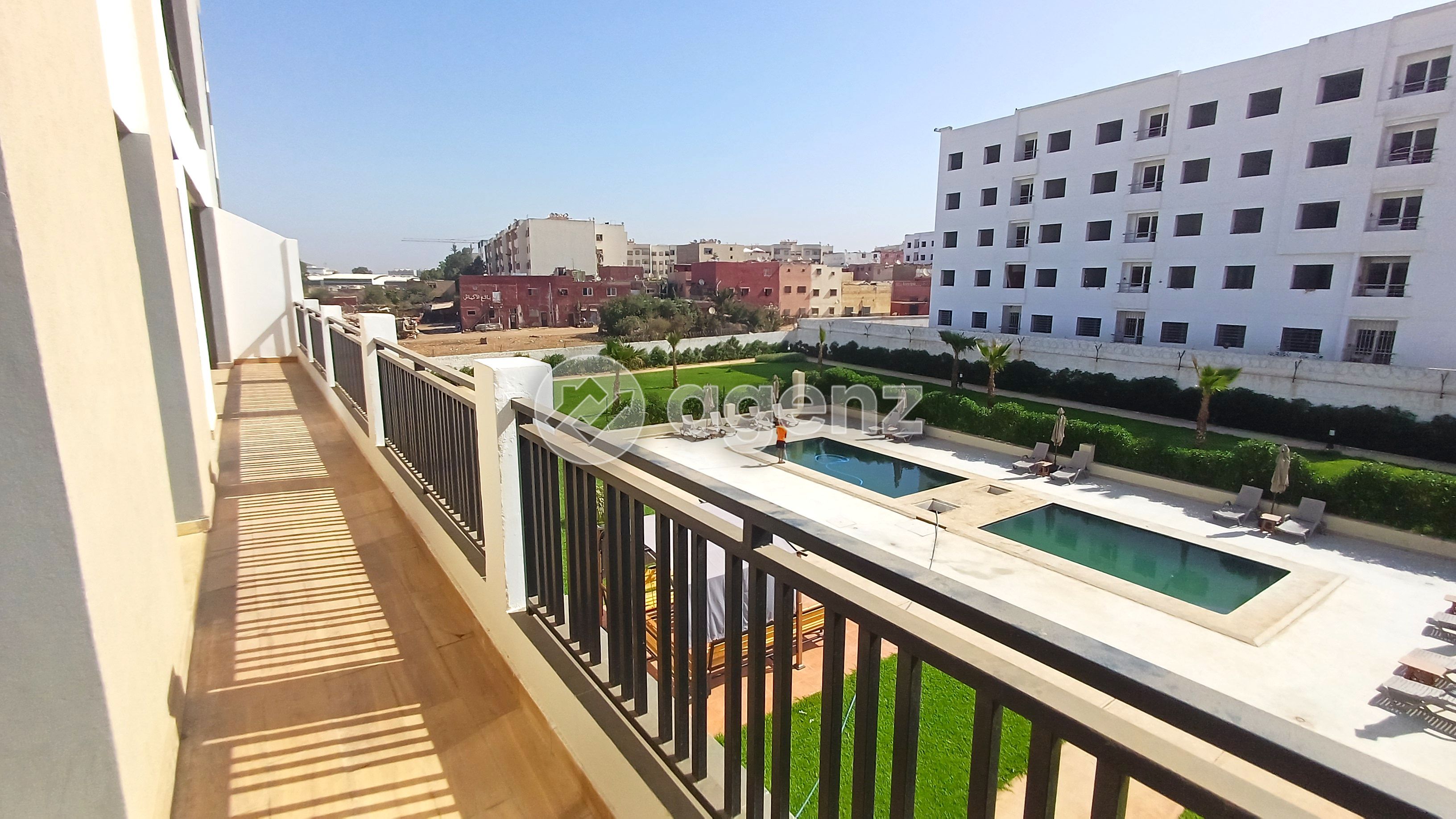 Exceptionnel Appartement de 3 chambres à vendre à Bouskoura