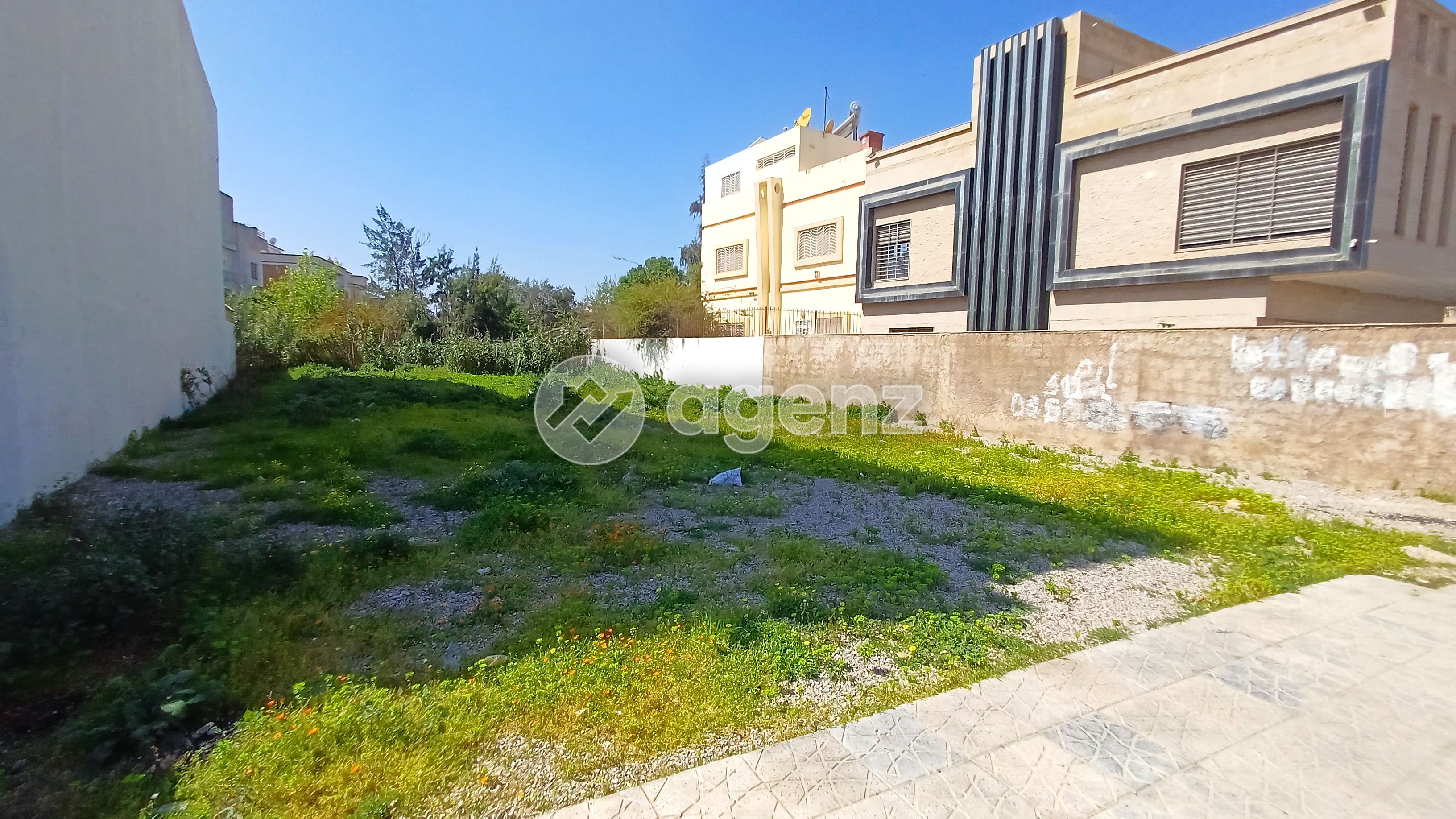 Terrain titré de 519 m² à Riad-Fès — 2
