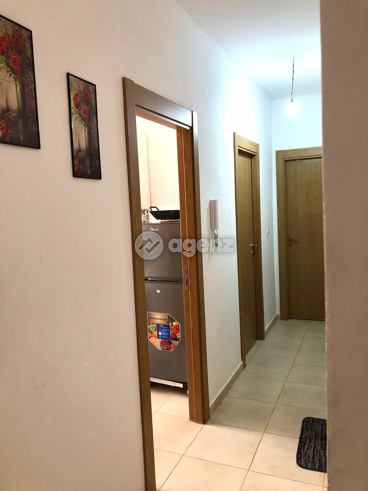 شقة أنيق(ة) من 2 غرف للإيجار اليومي في محاميد
300 درهم