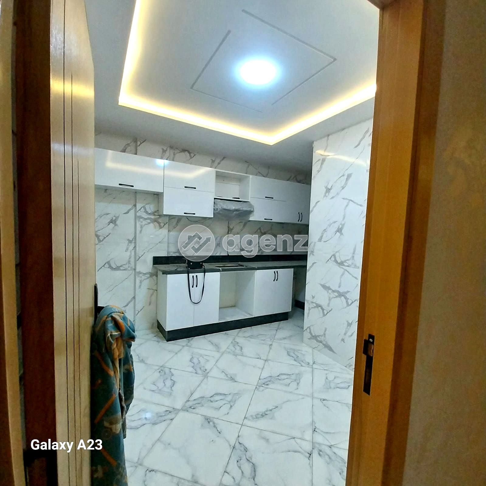 Appartement 100 m² à Tghat — 2