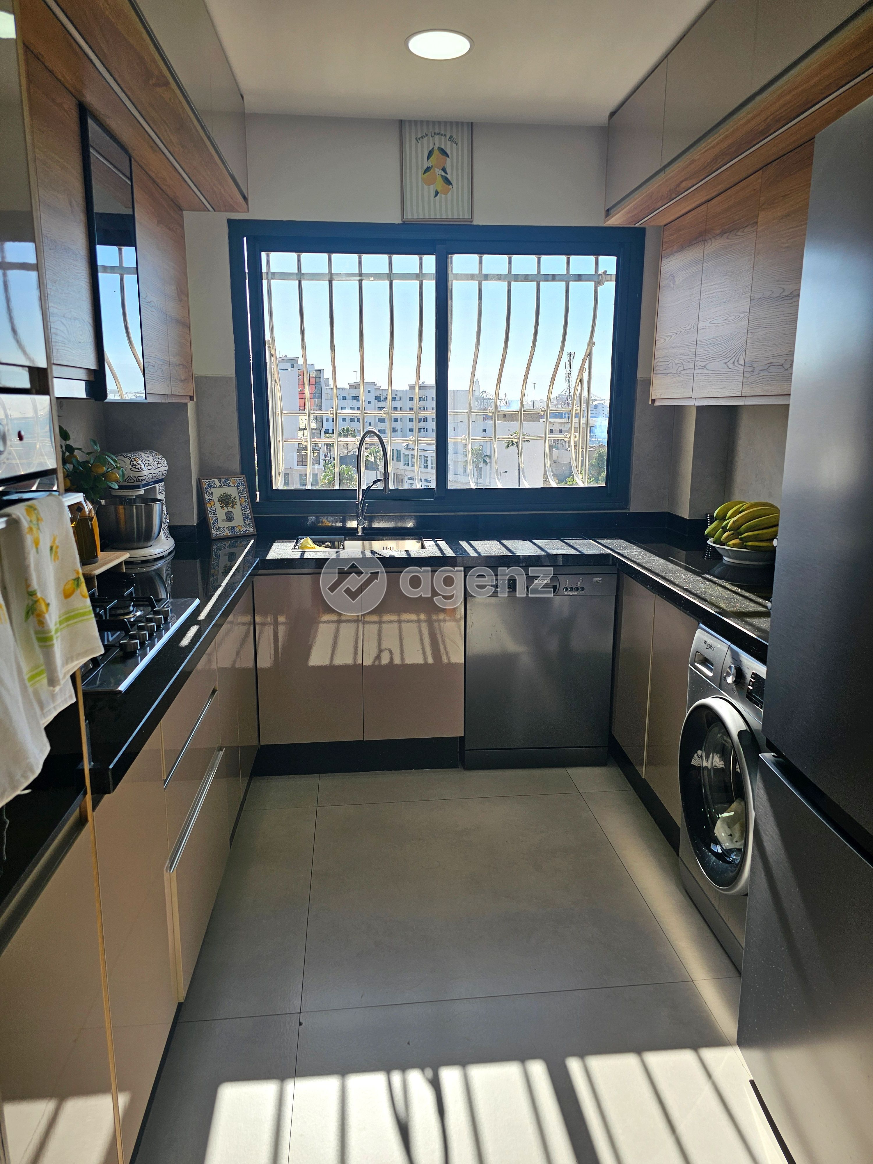Superbe Appartement de 2 chambres à vendre à roche noir  — 5