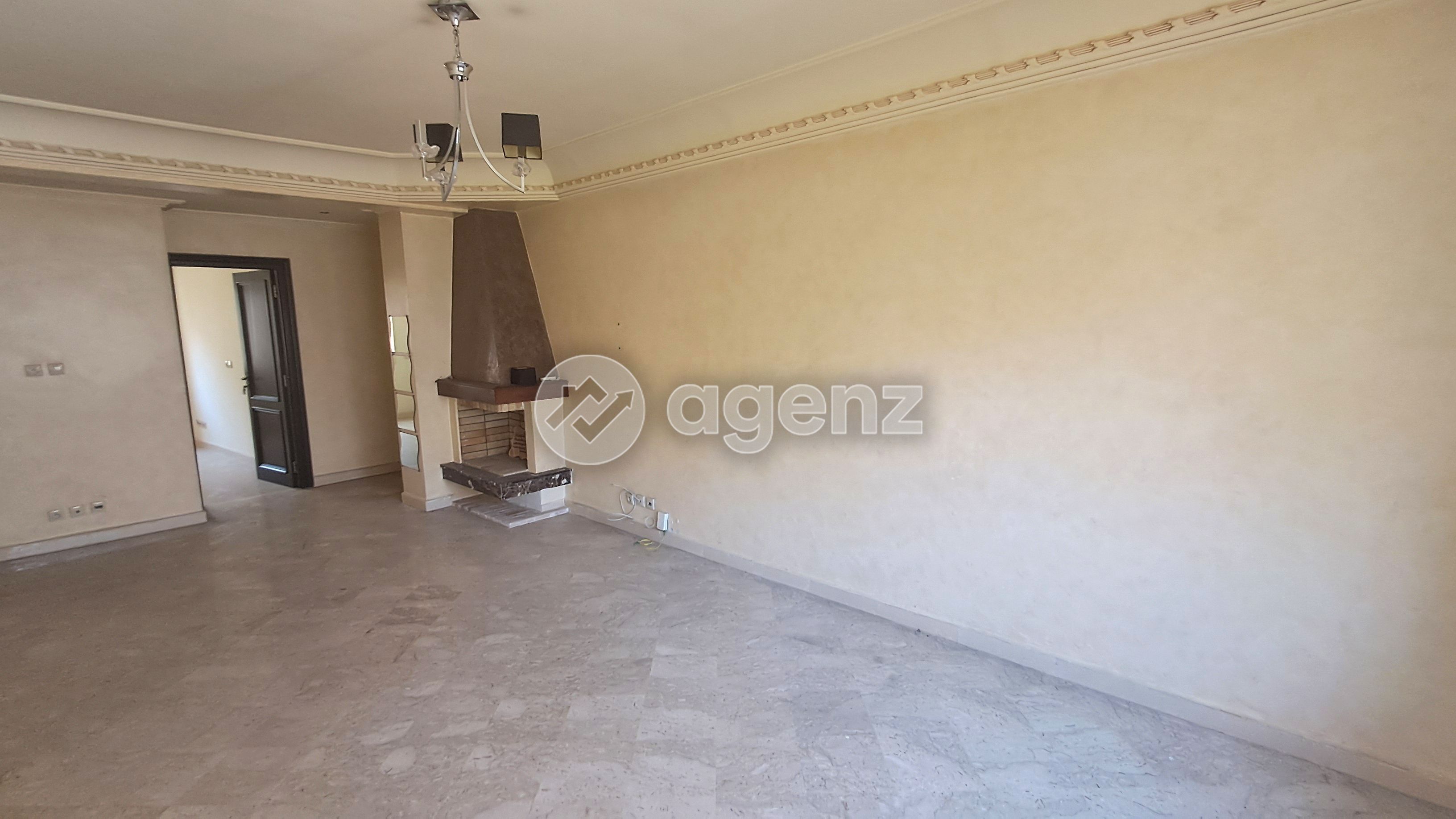 Appartement à vendre à Nassim 1 — 5