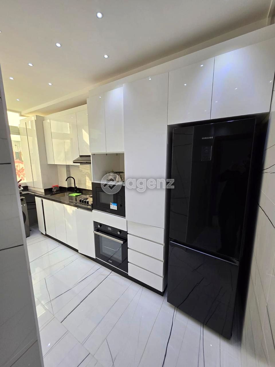 Appartement 100 m² à Hay Boussafou — 4