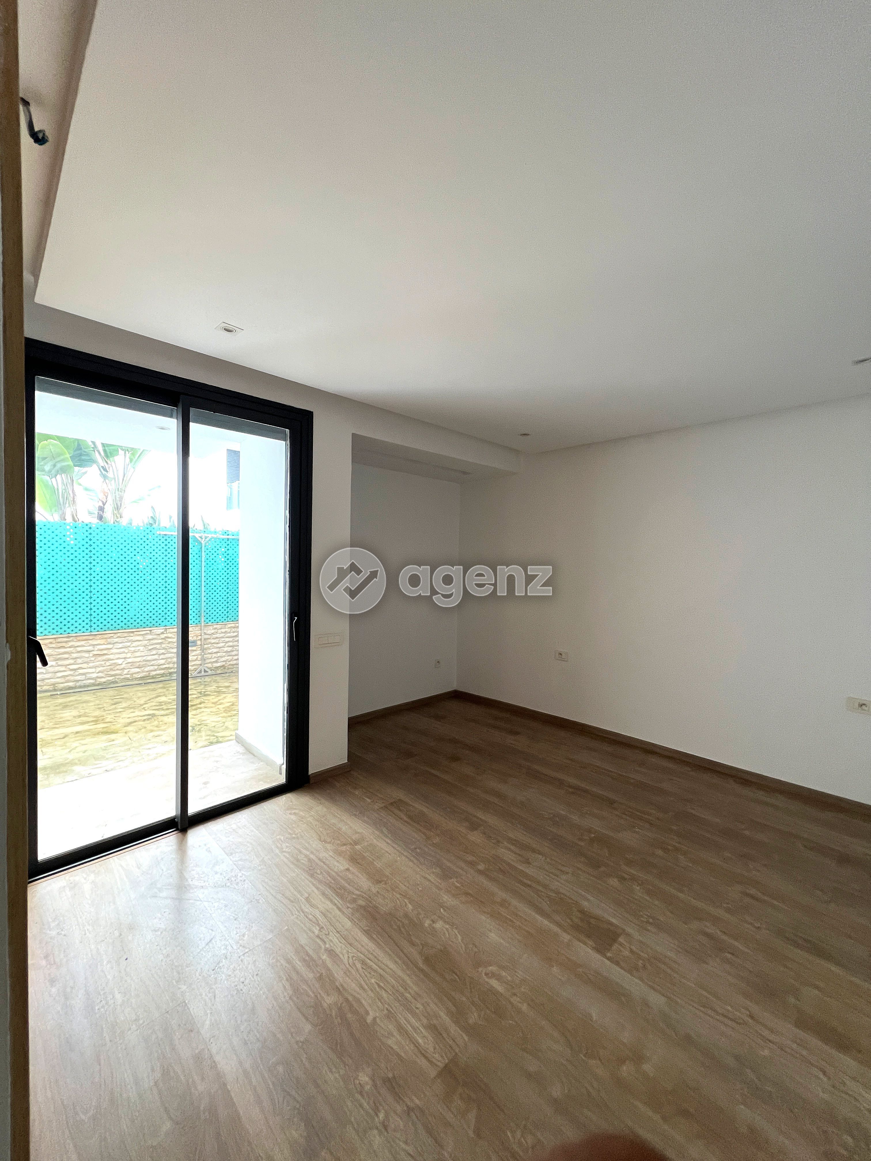 Magnifique Appartement de 3 chambres à vendre à Hay Riad — 5