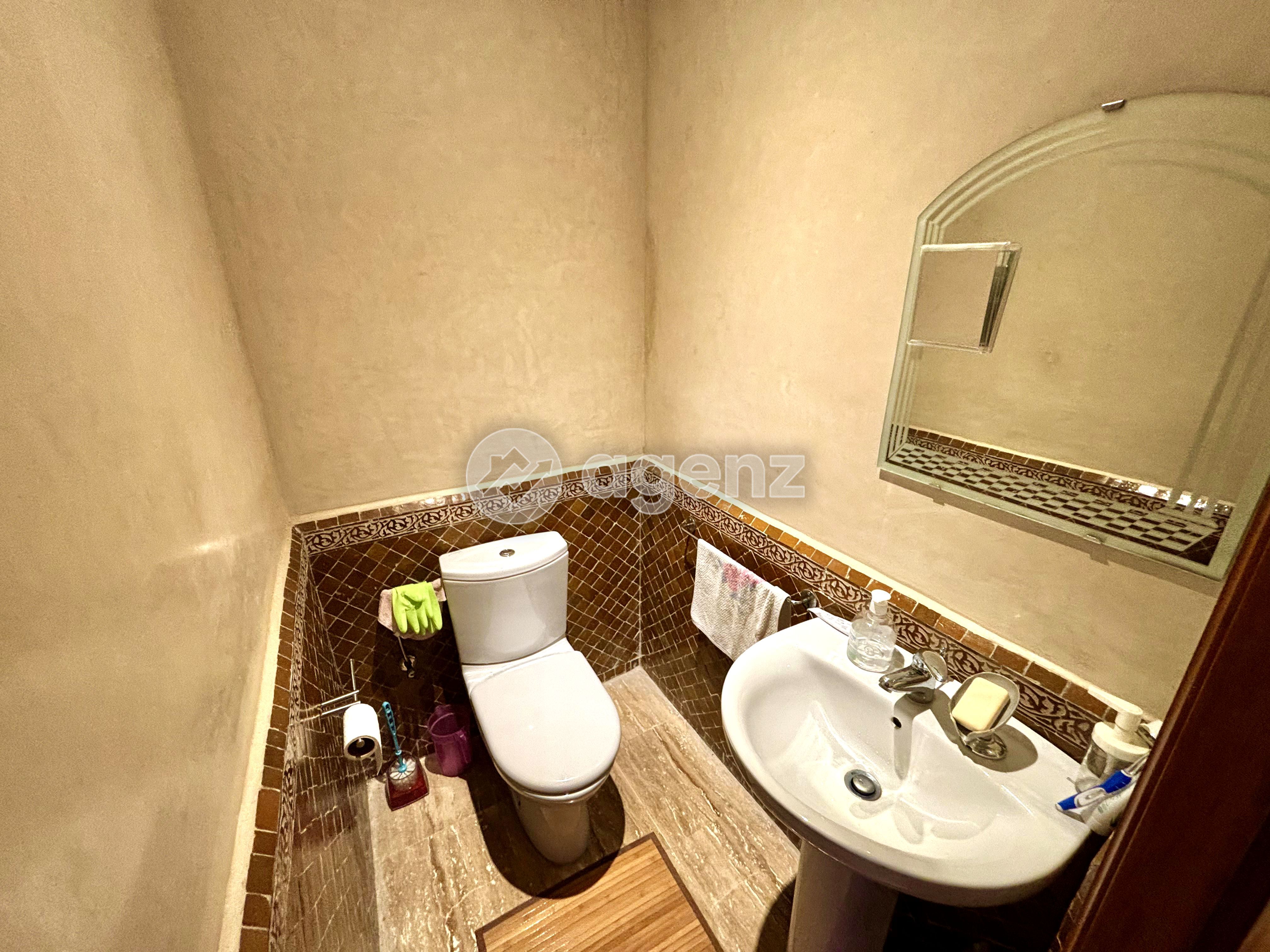 Splendide Appartement de 2 chambres et grande terrasse à vendre à Hivernage — 5