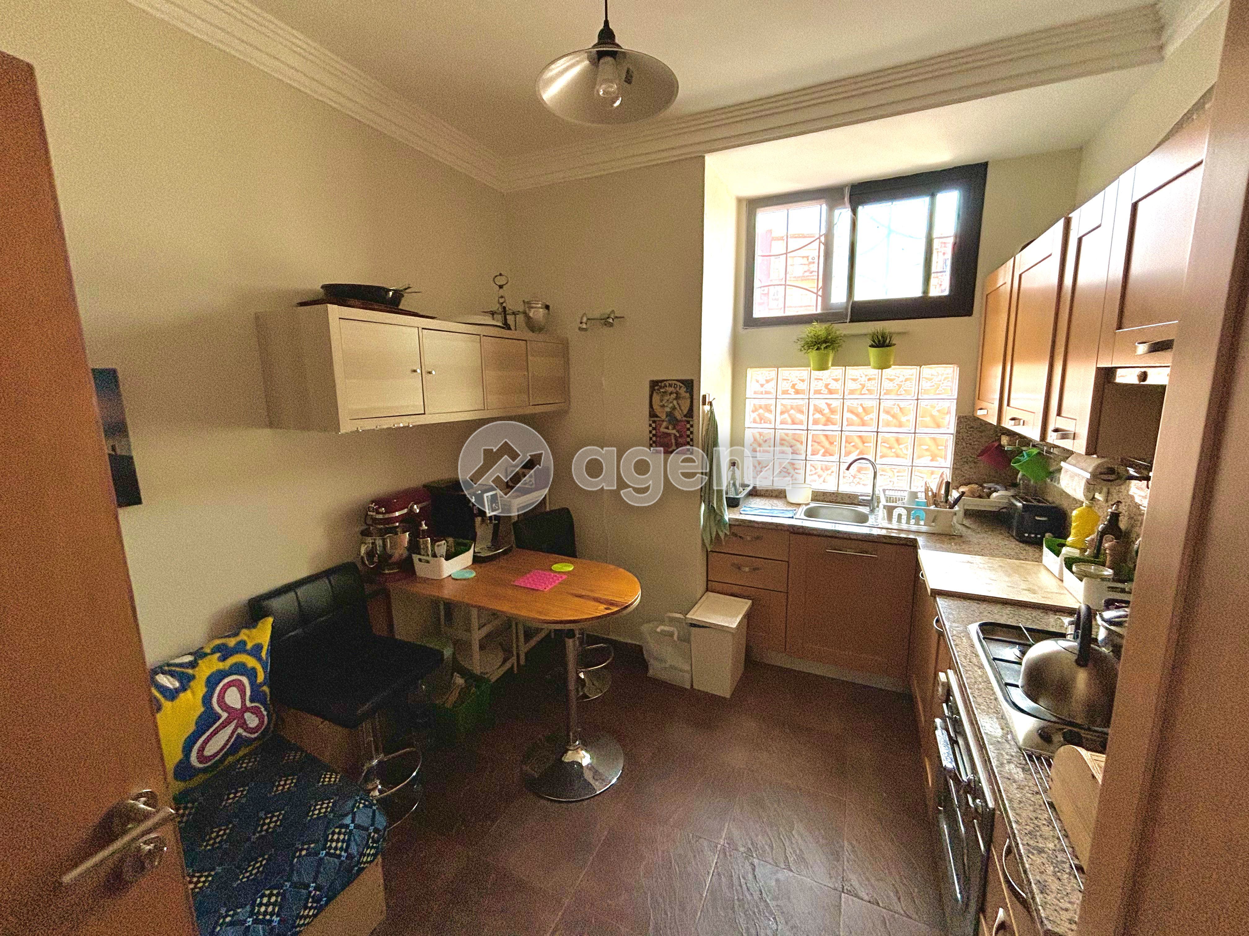 Splendide Appartement de 2 chambres et grande terrasse à vendre à Hivernage — 4