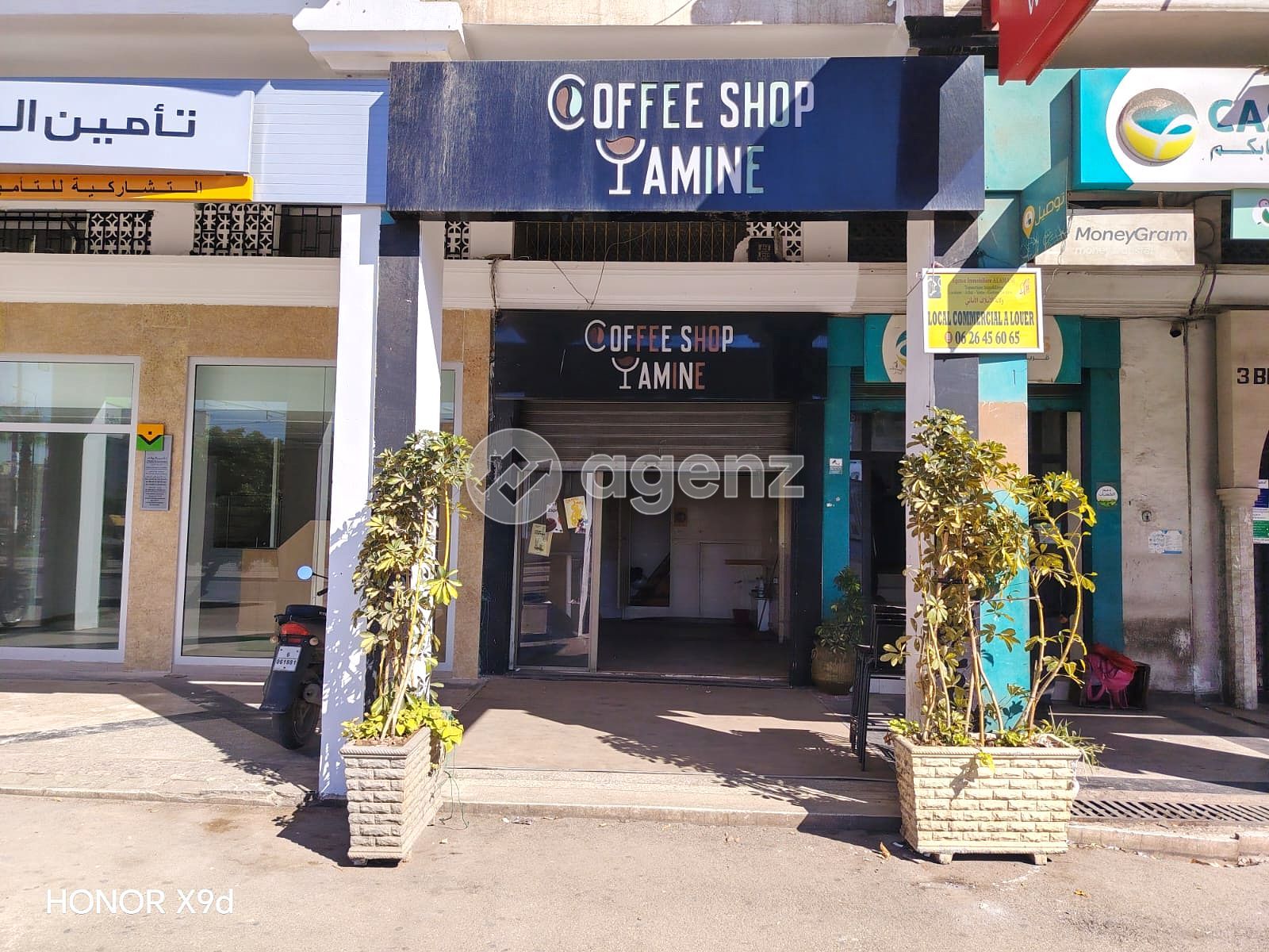 BUREAU SUR LE BD 6200 DH 21/M 